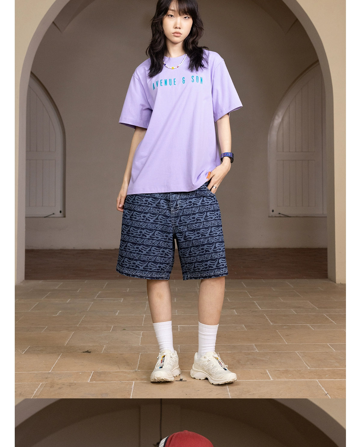 AVENUESON Crew Neck Loose Casual Simple Letter Tee