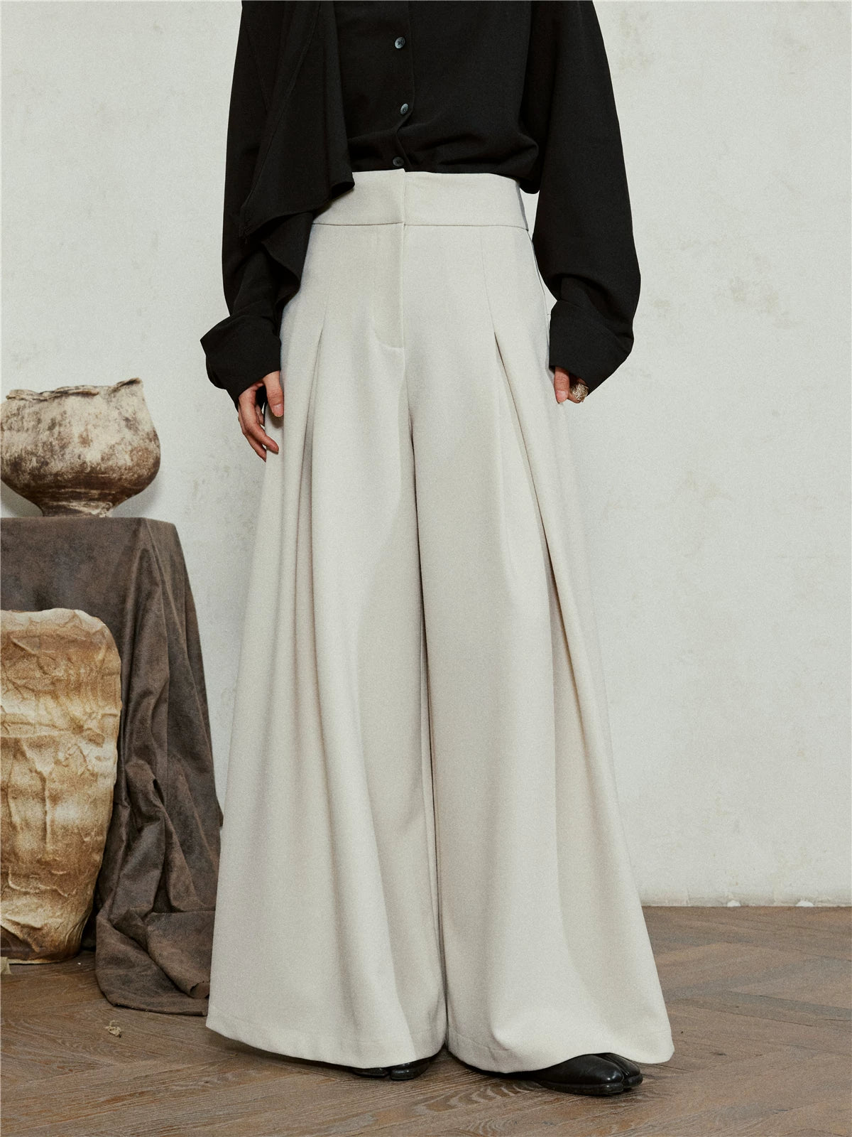 SUNYVONNE High-waisted Wide-leg Floor-length Suit Pants