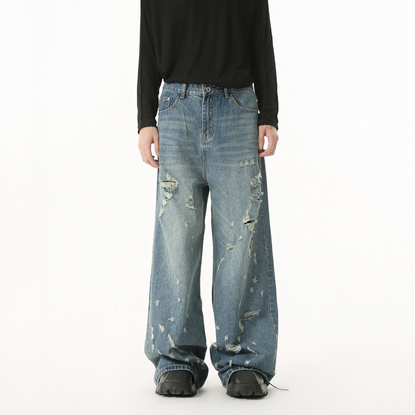 MTLCLOTHES Irregularly Worn Old Ripped Jeans