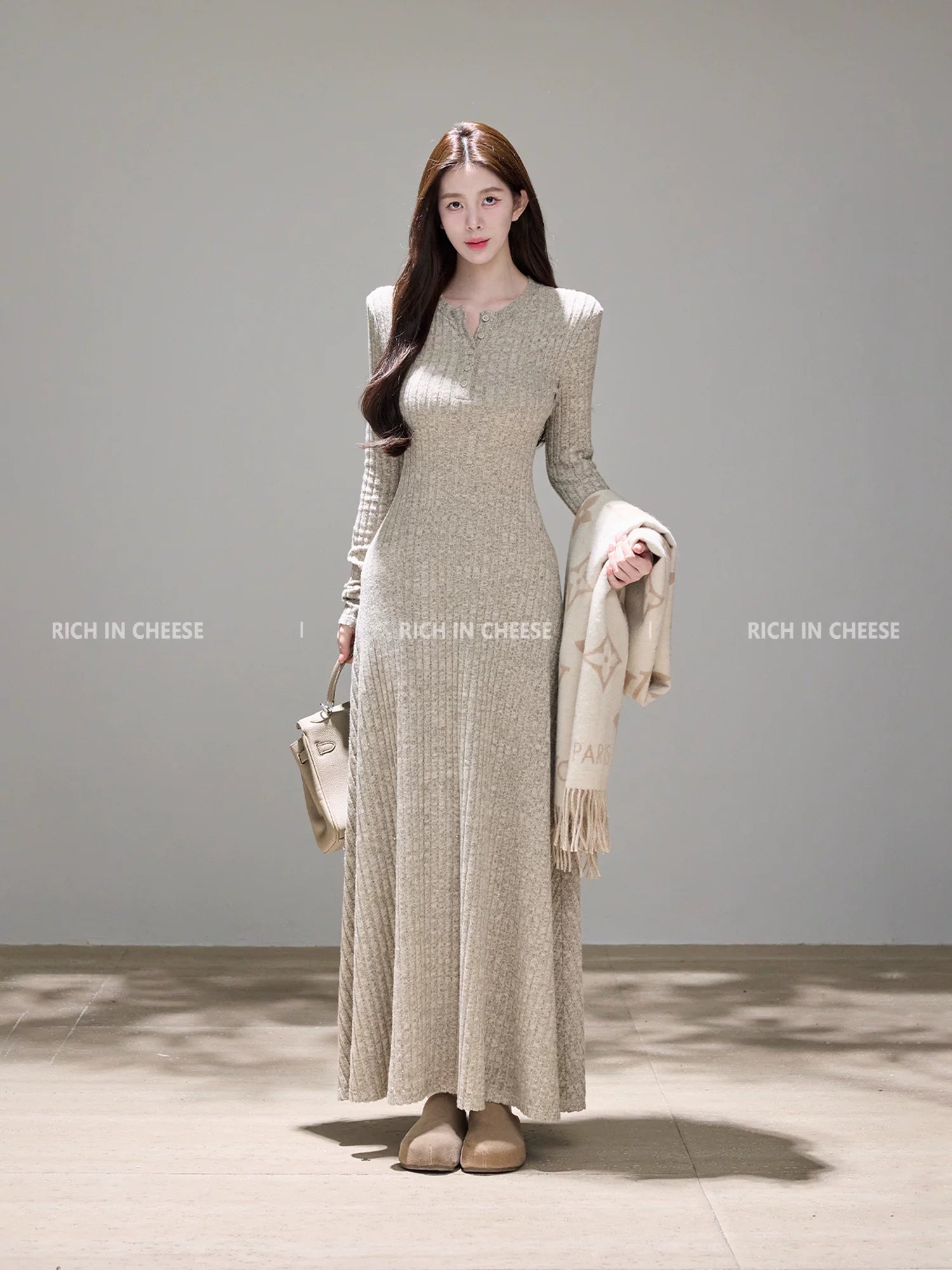 RICH IN CHEESE  Knitted Waist Dress