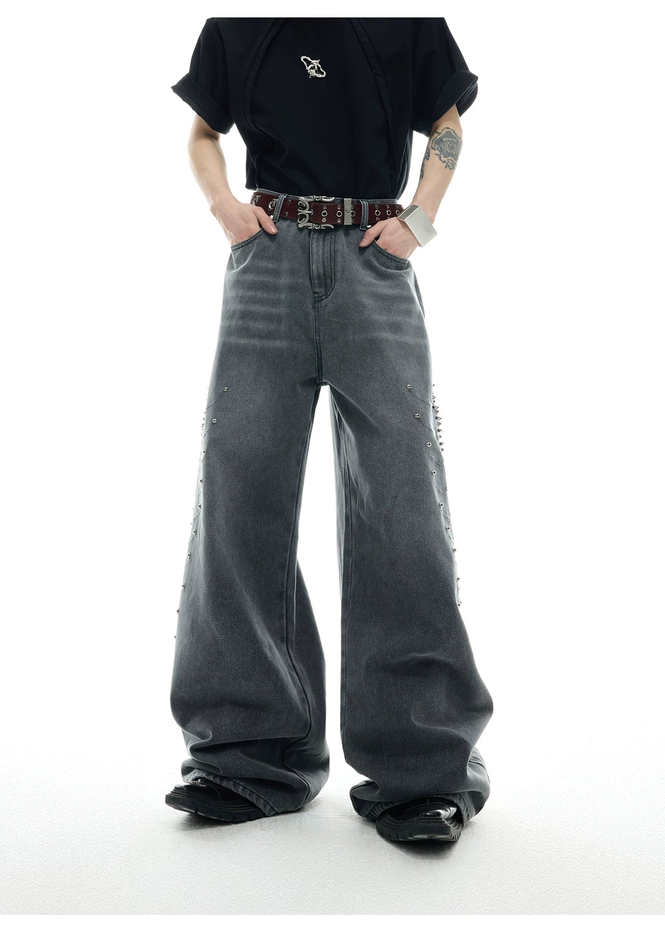 ArguECulturE Vintage Metal Spike Jeans