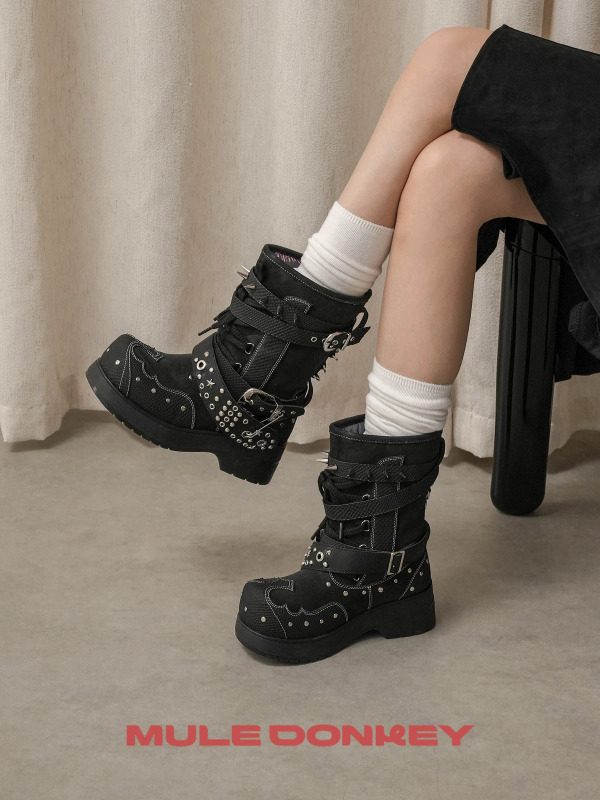 Donkey Rivet Western Platform Boots