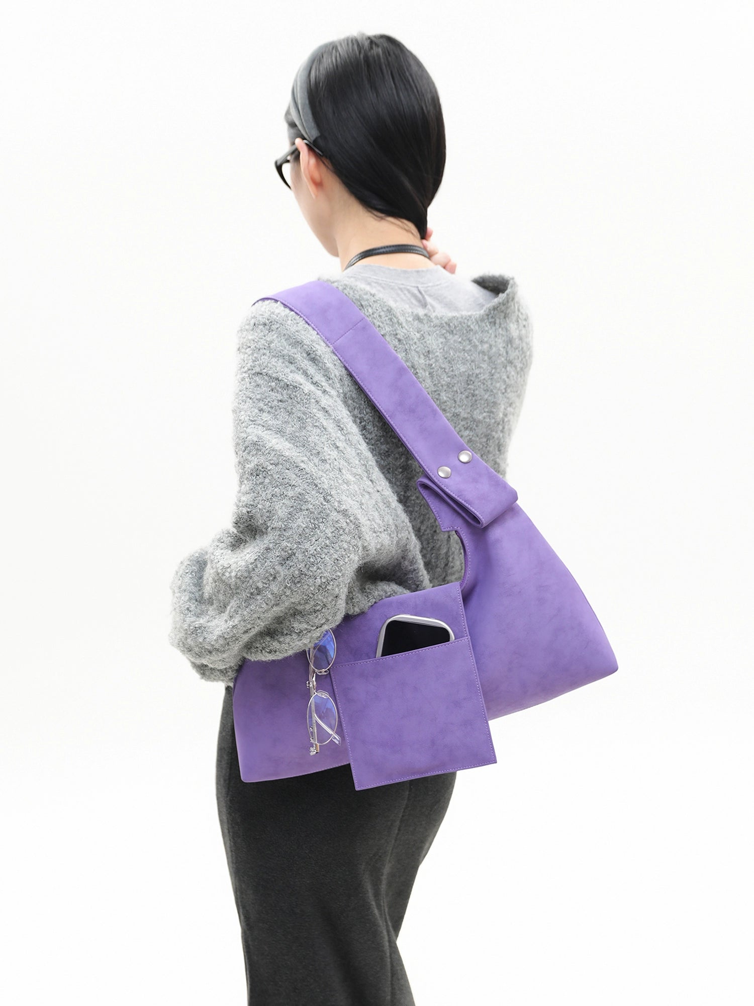 JANDRESS Rivet Shoulder Armpit Messenger Bag