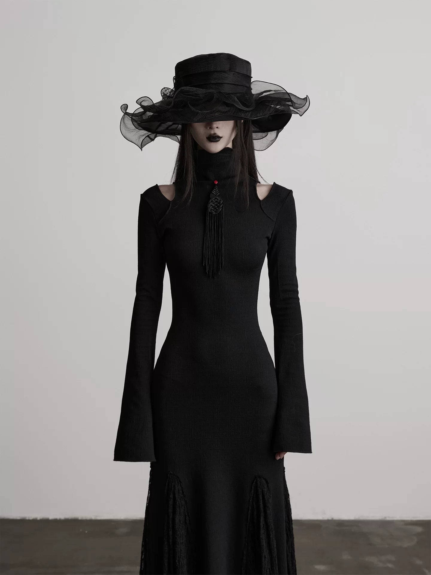 INDULGE Stand-up Collar Hollow Elastic Knitted Splicing Fishtail Slim-fit Dress