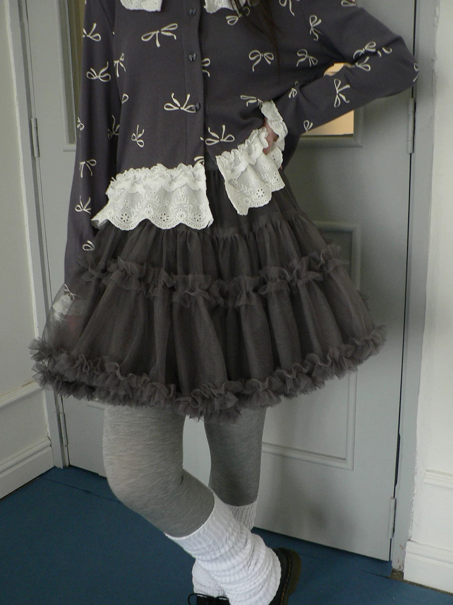 Ang: Project Vintage Lace Fungus Edge Puffy Skirt