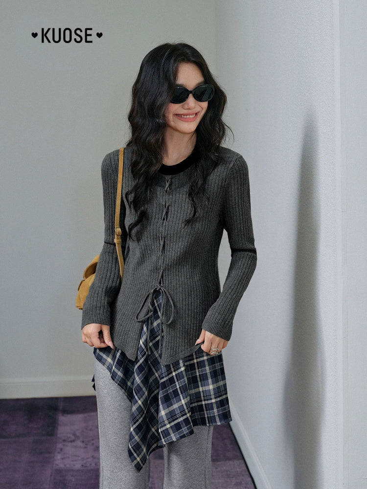 Kuose Contrasting Straps Knitted Slim-fit Sweater