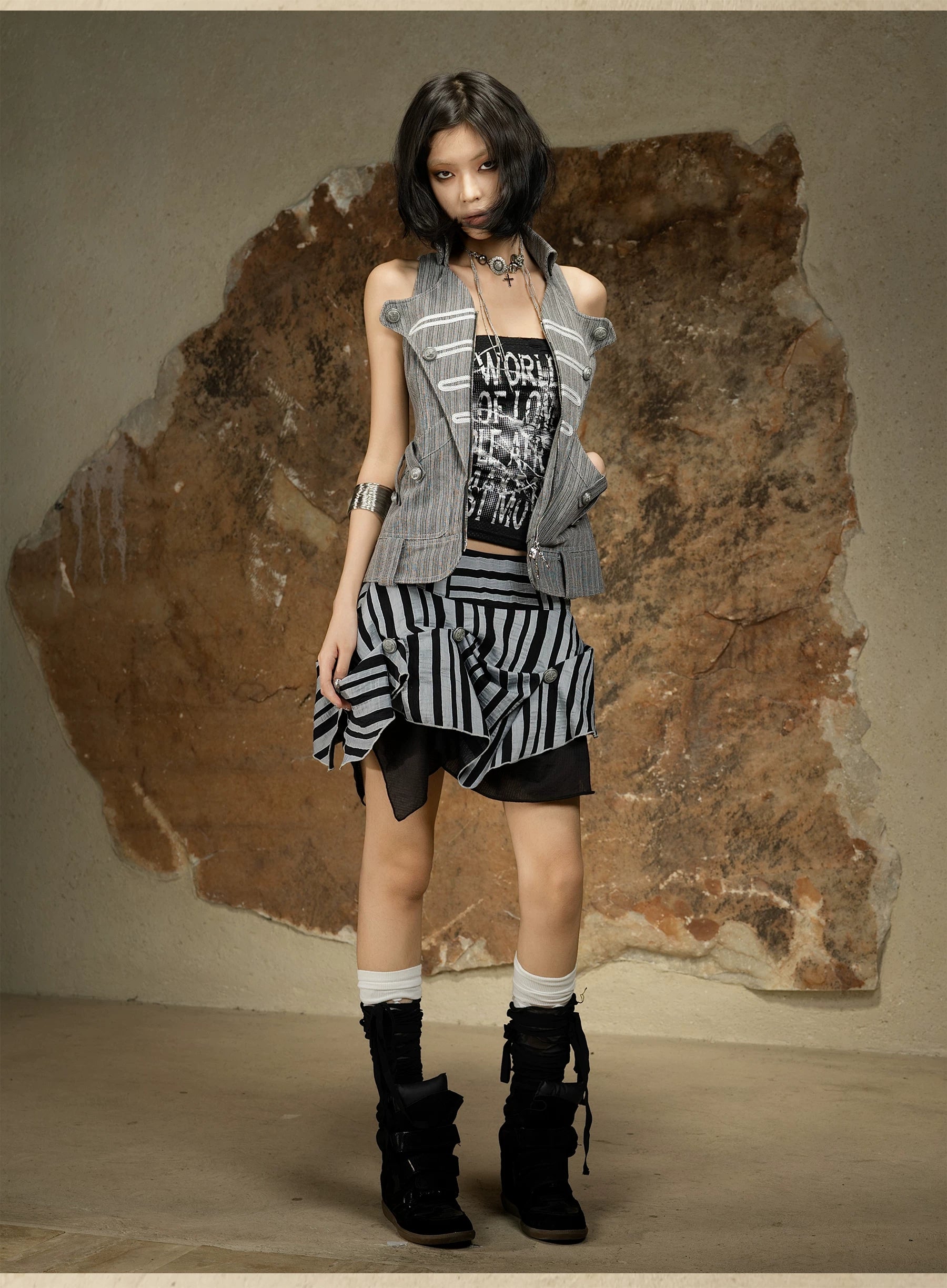 ARIADNAw Sleeveless Neck Vest Shirt