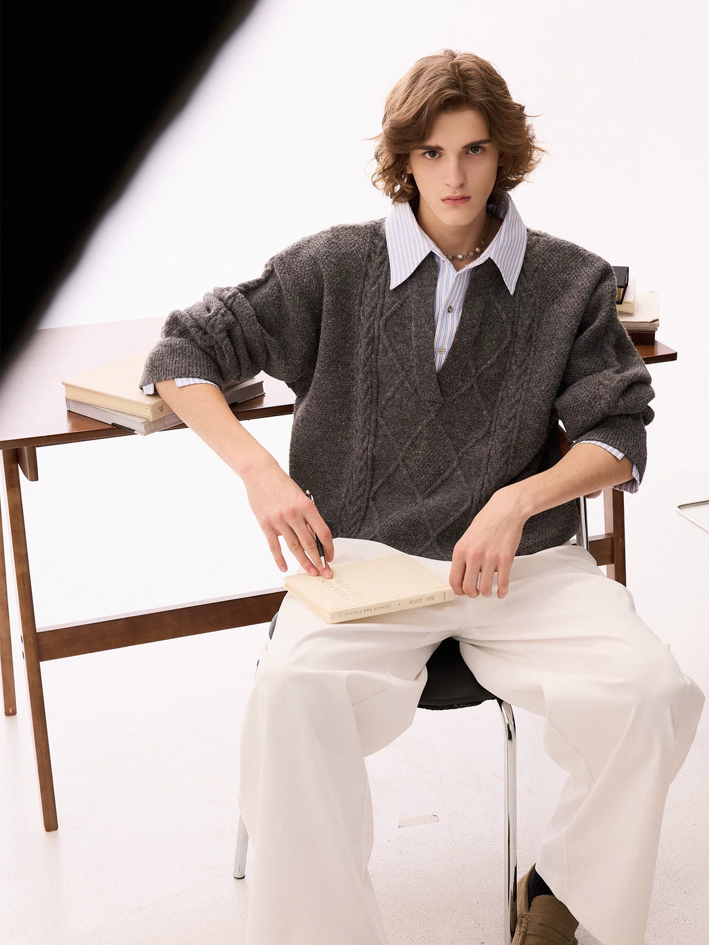CHOR Premium Sense Twisted Fake Two-piece Casual Sweater