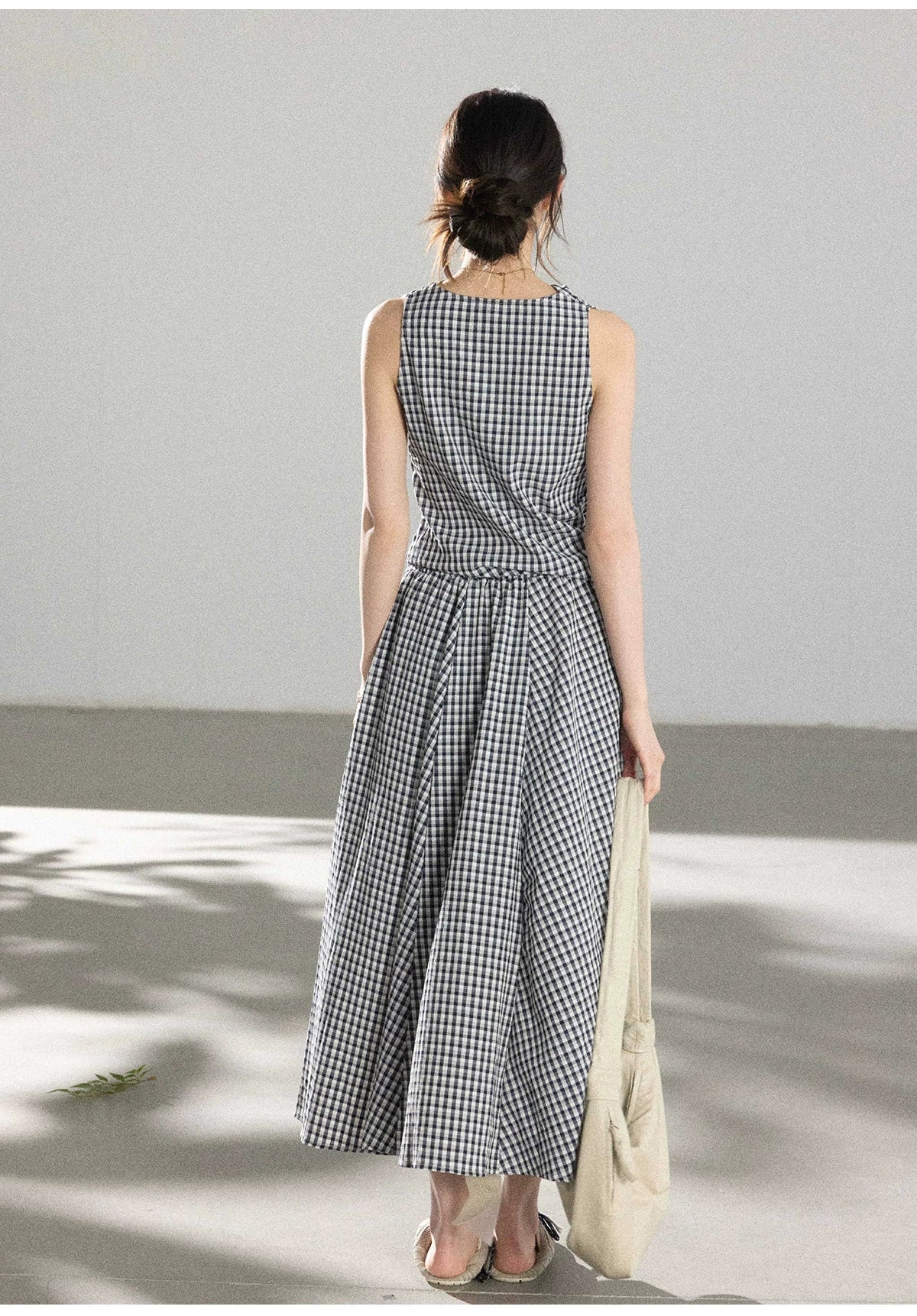 TYANG Plaid Sleeveless Vest Skirt Set