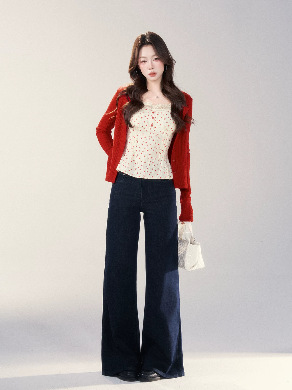 Wildberry High-rise Straight-leg Versatile Micro-flared Jeans