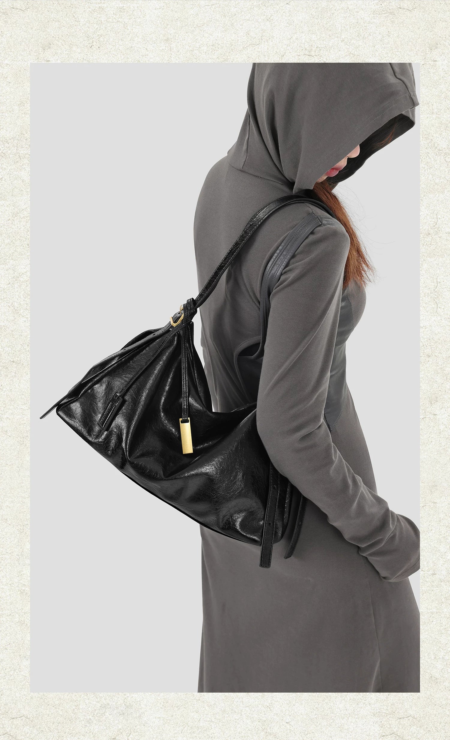 Msmountain Leather Simple Versatile Messenger Bag
