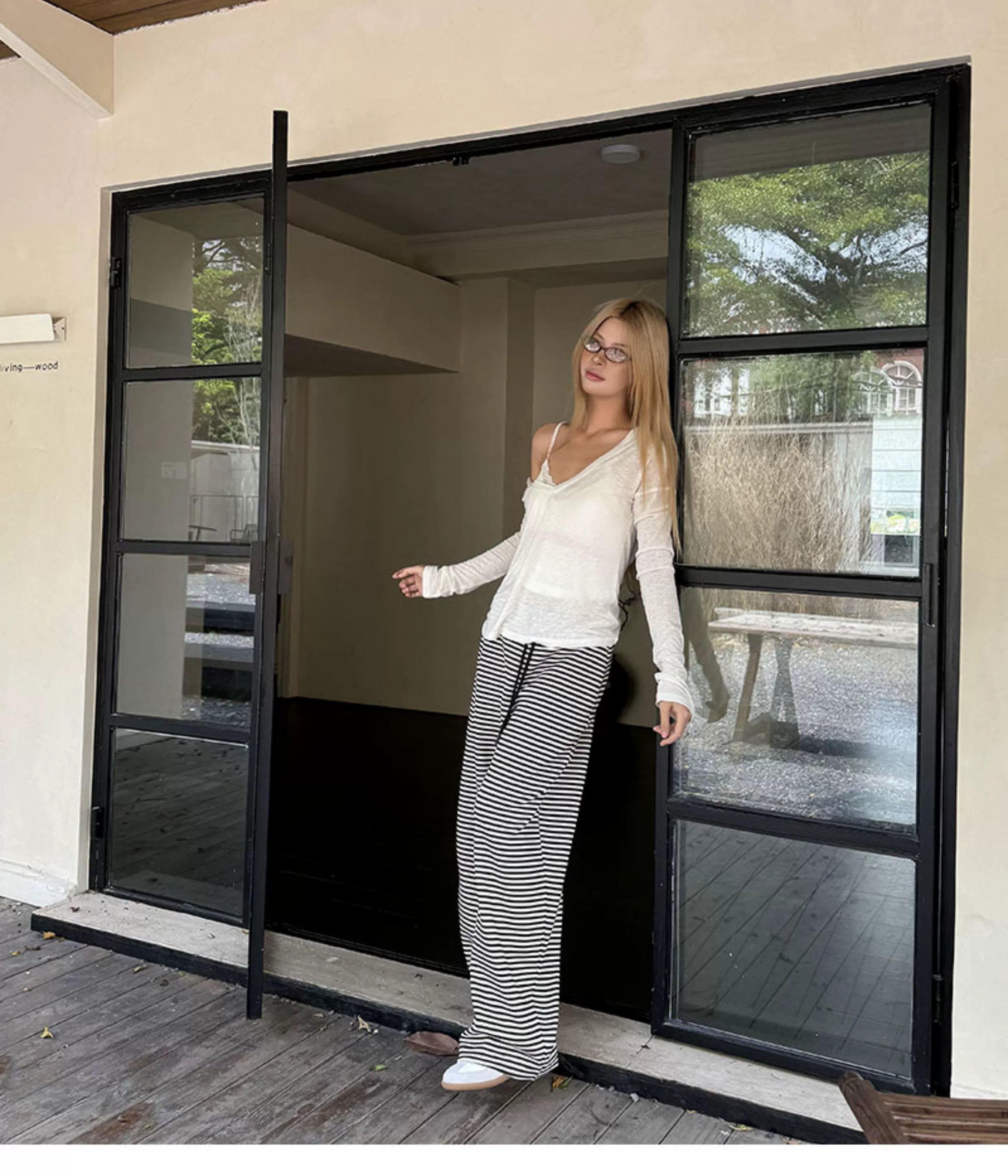 Audwyn Striped Scimitar Drawstring Sweatpants