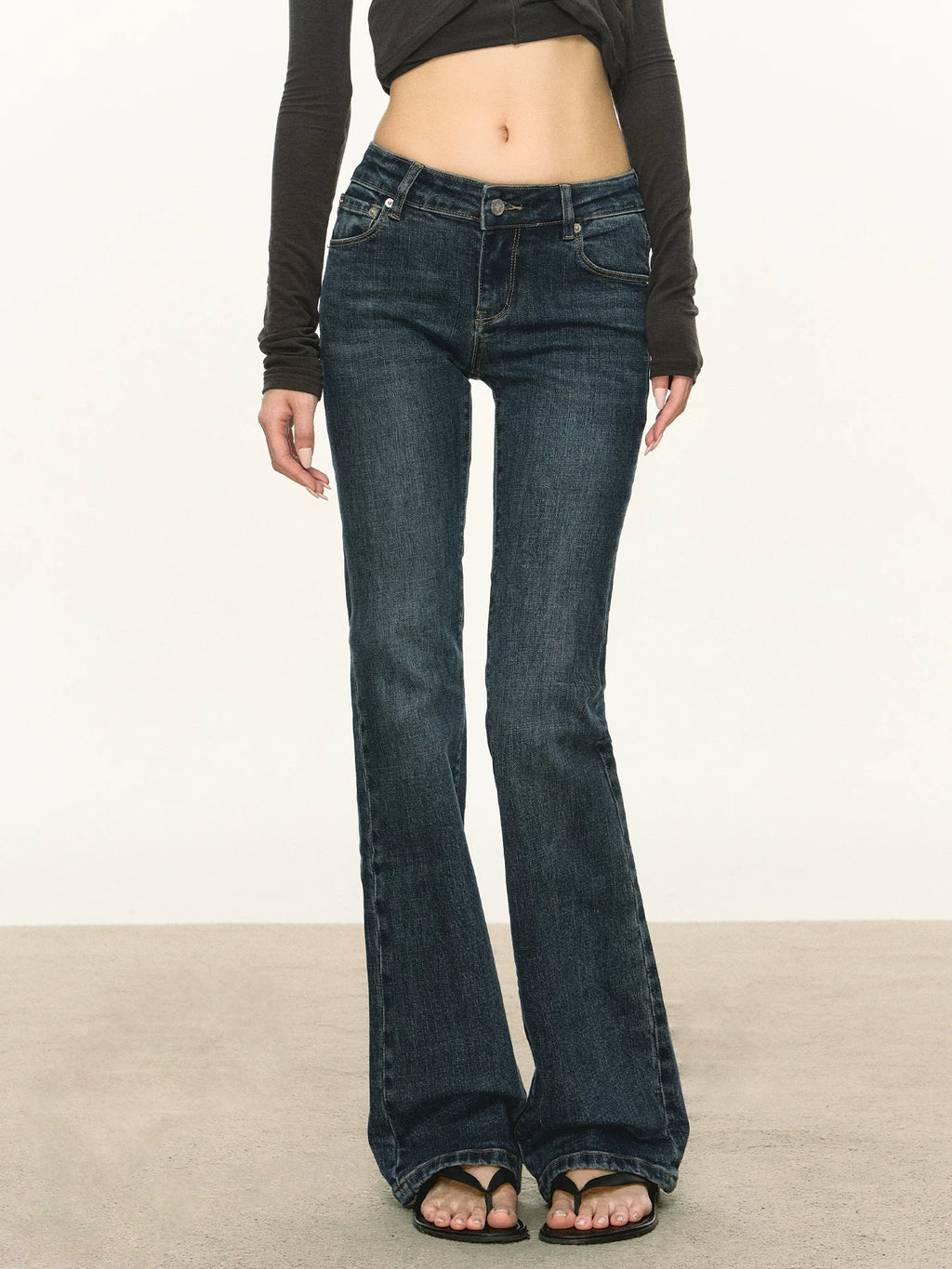 Anna Aneae Design Sense Pull Jeans