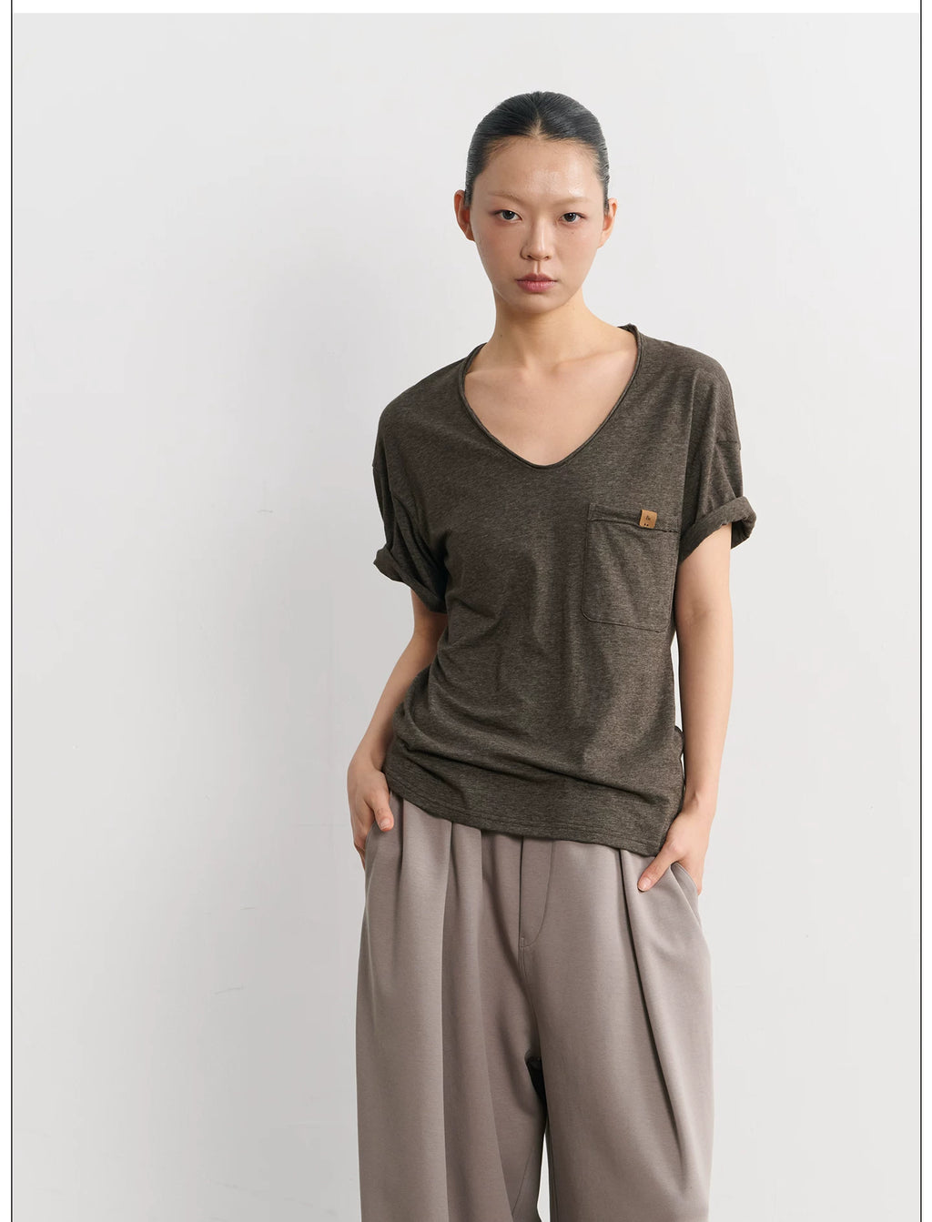 LINY LIBERTY Vintage V-neck Slack Hemming Casual Tee