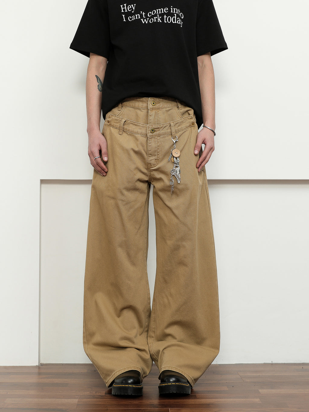 FLYOFF Bàrn double waisted straight-leg pants