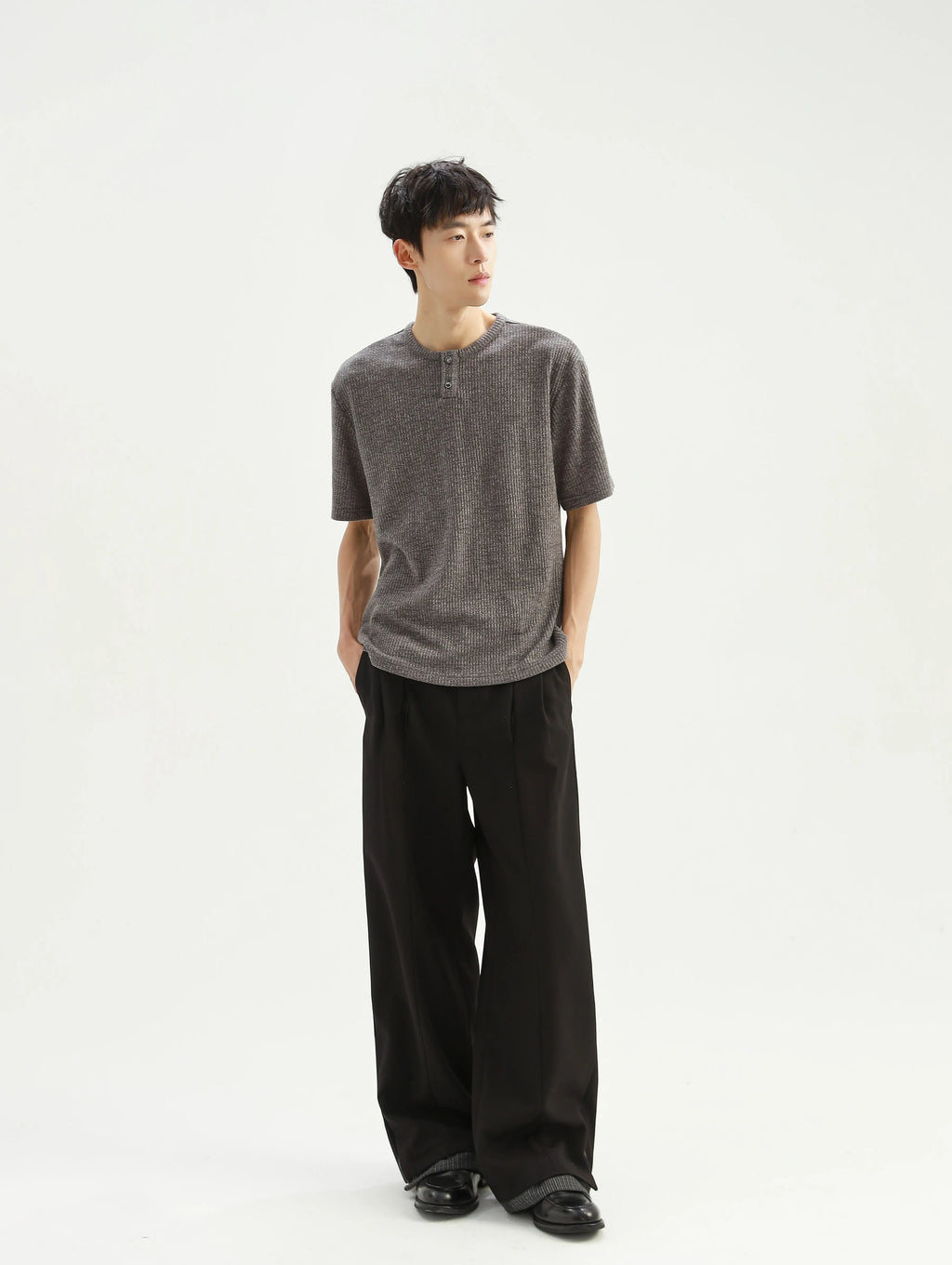 Stay the Night Romagna Henry Neck Loose Casual Simple T-Shirt