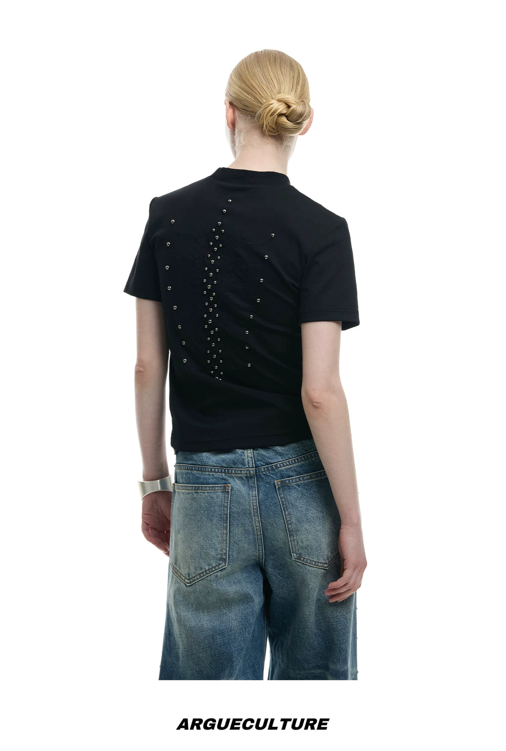 ArguECulturE Niche Front Shoulder Slim Tee