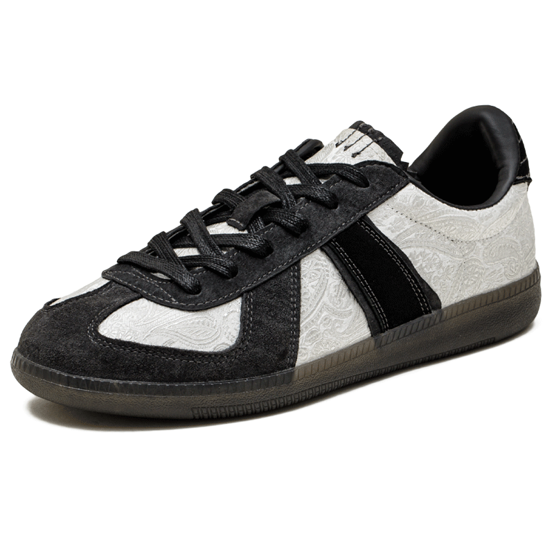 Madden German training shoes