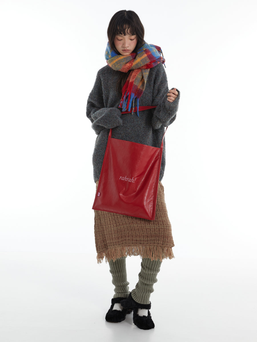 DirtySix "rahrah!" contrasting embroidery large-capacity soft leather tote bag