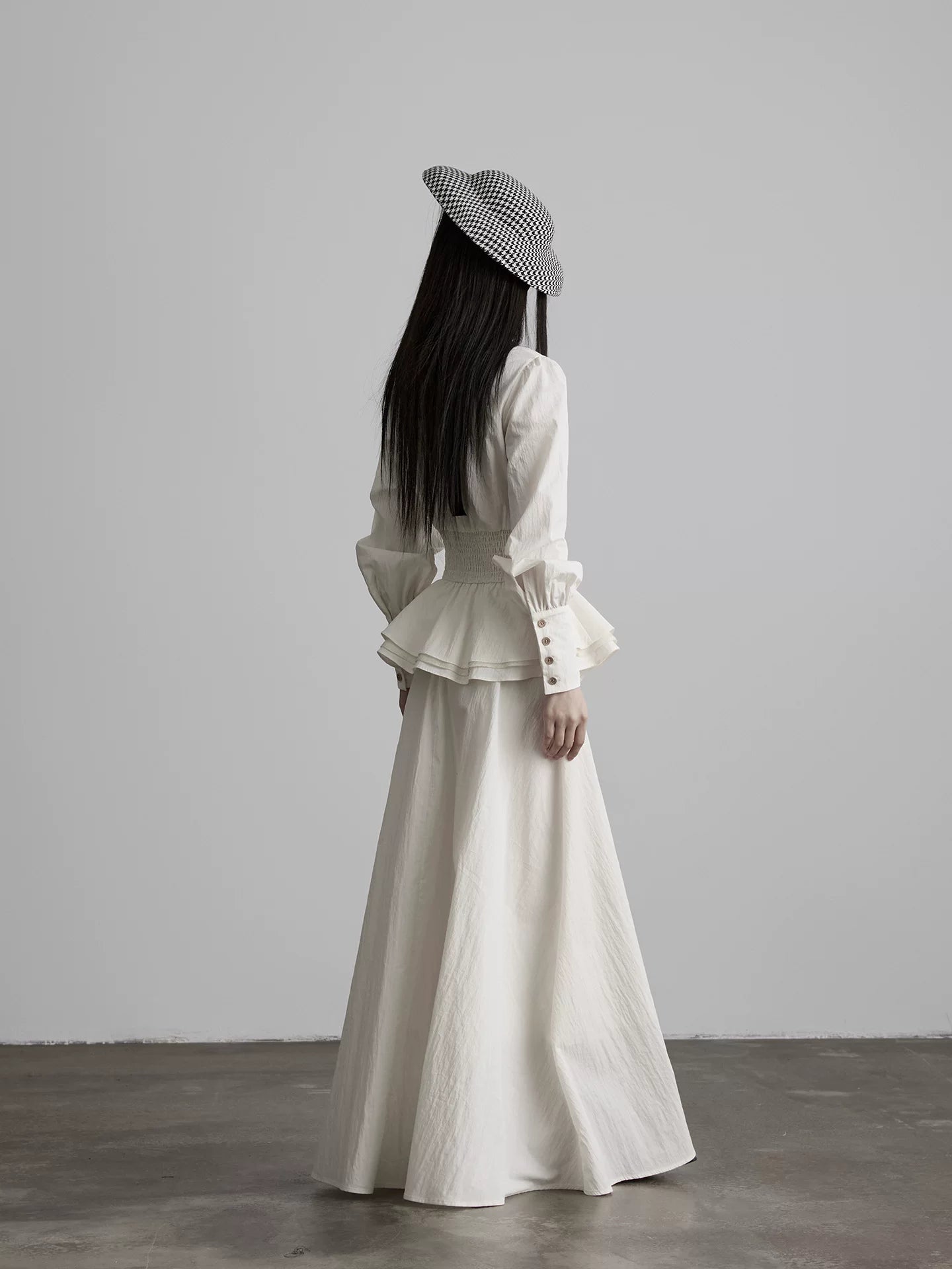 INDULGE Hem Fungus Edge Stand-up Collar Waist Shirt