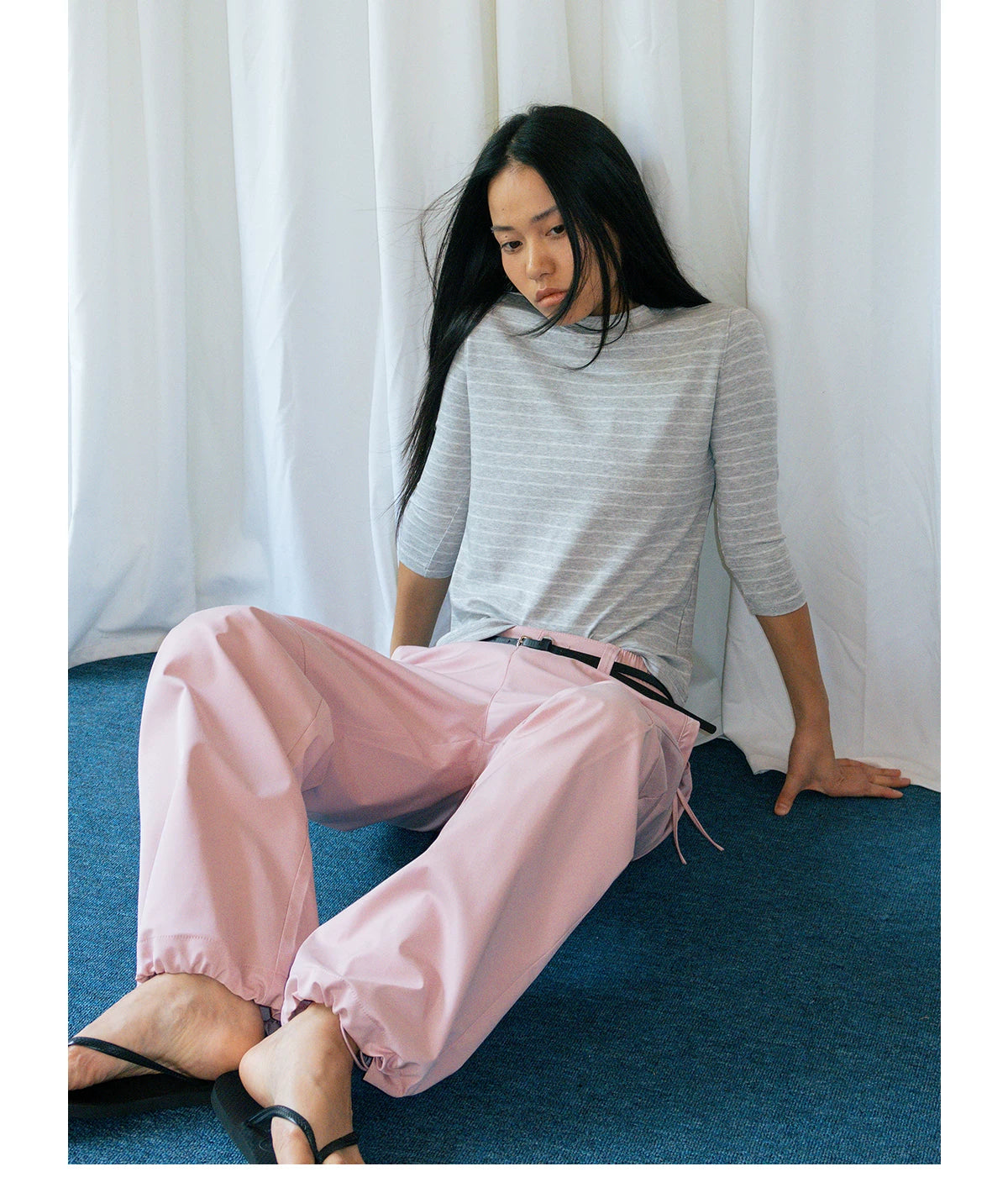 FUNKYFUN Elastic Waist Minimalist Pleated Wide-leg Pants