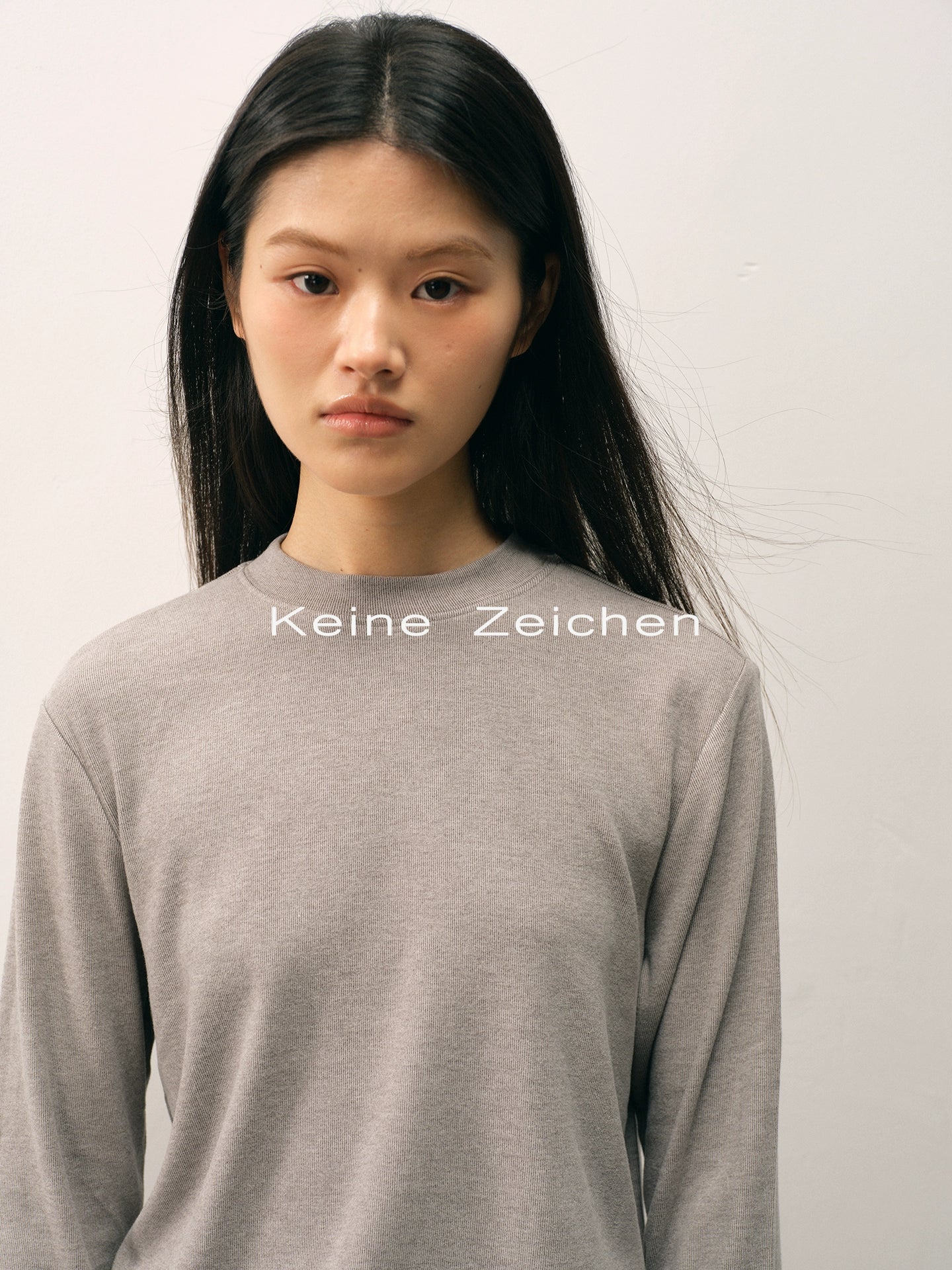 NO LOGO Round Neck Half Turtleneck Warm Long Sleeves