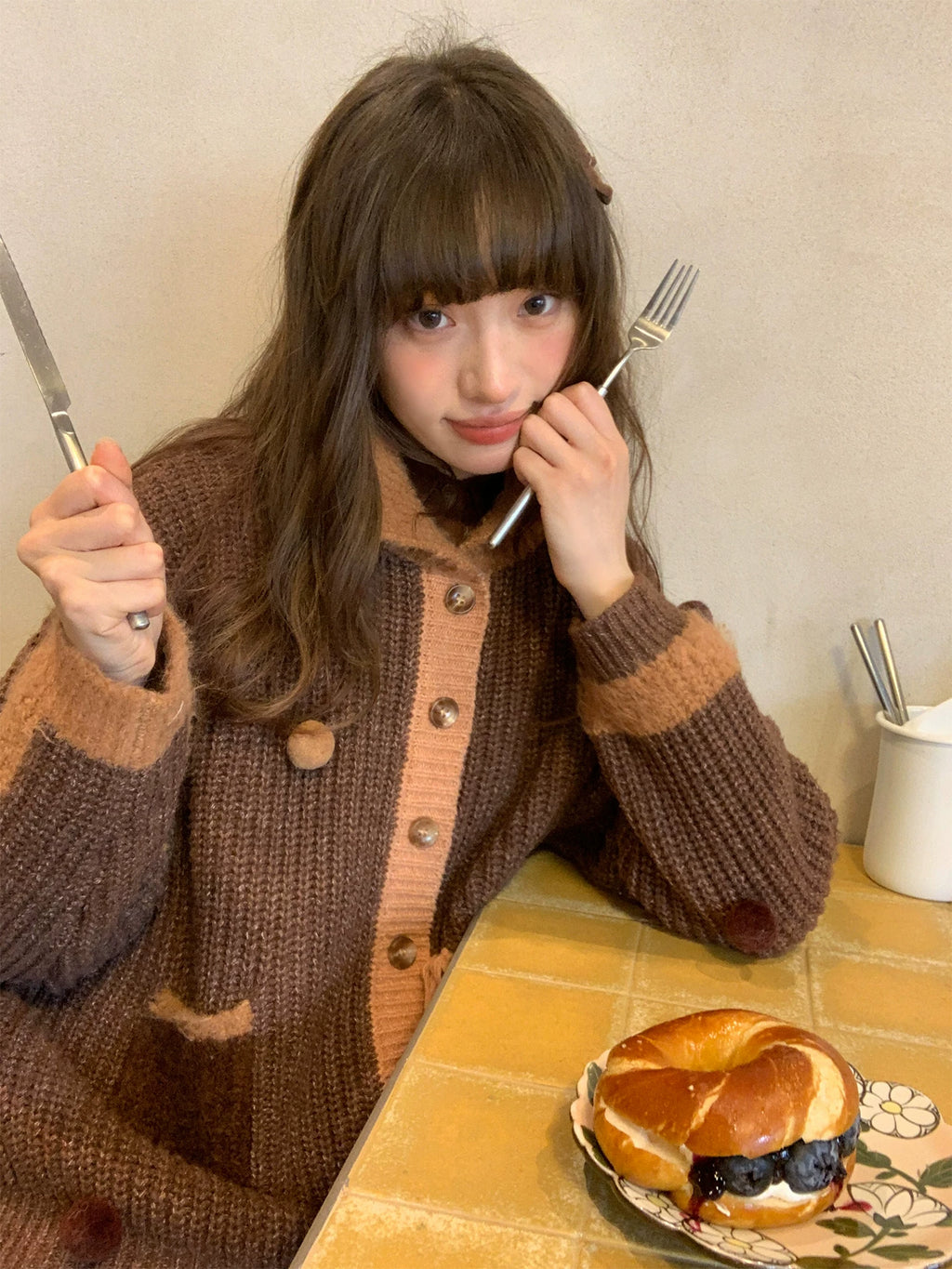 Kano Retro Contrasting Tassel Hairball Knitted Cardigan