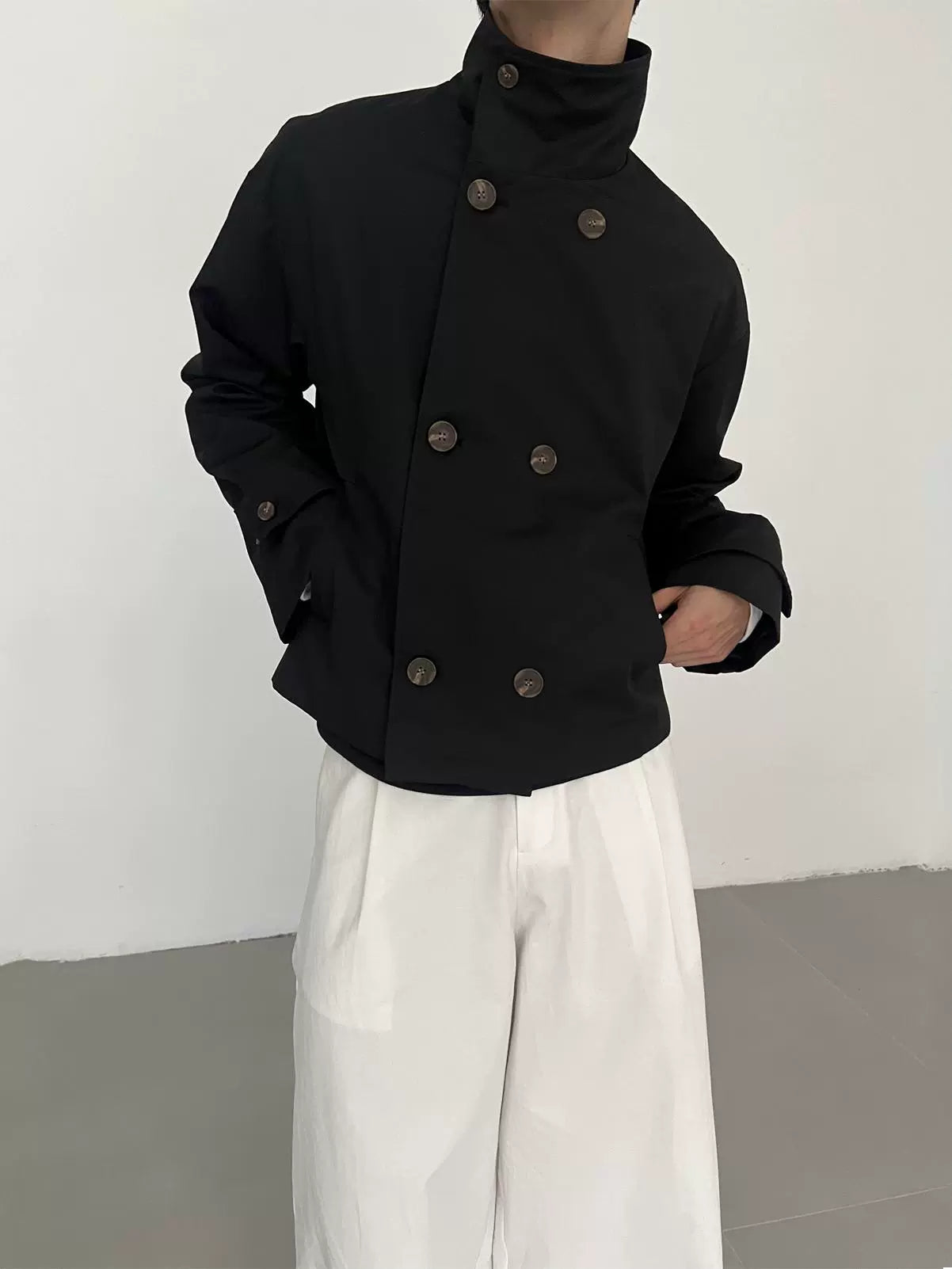COLN Double-breasted Short Trench Coat