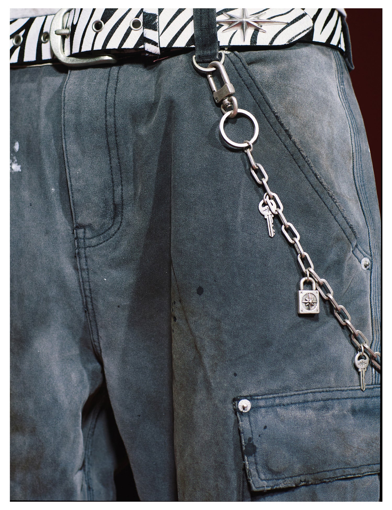 Remedy metal chain waist key lock