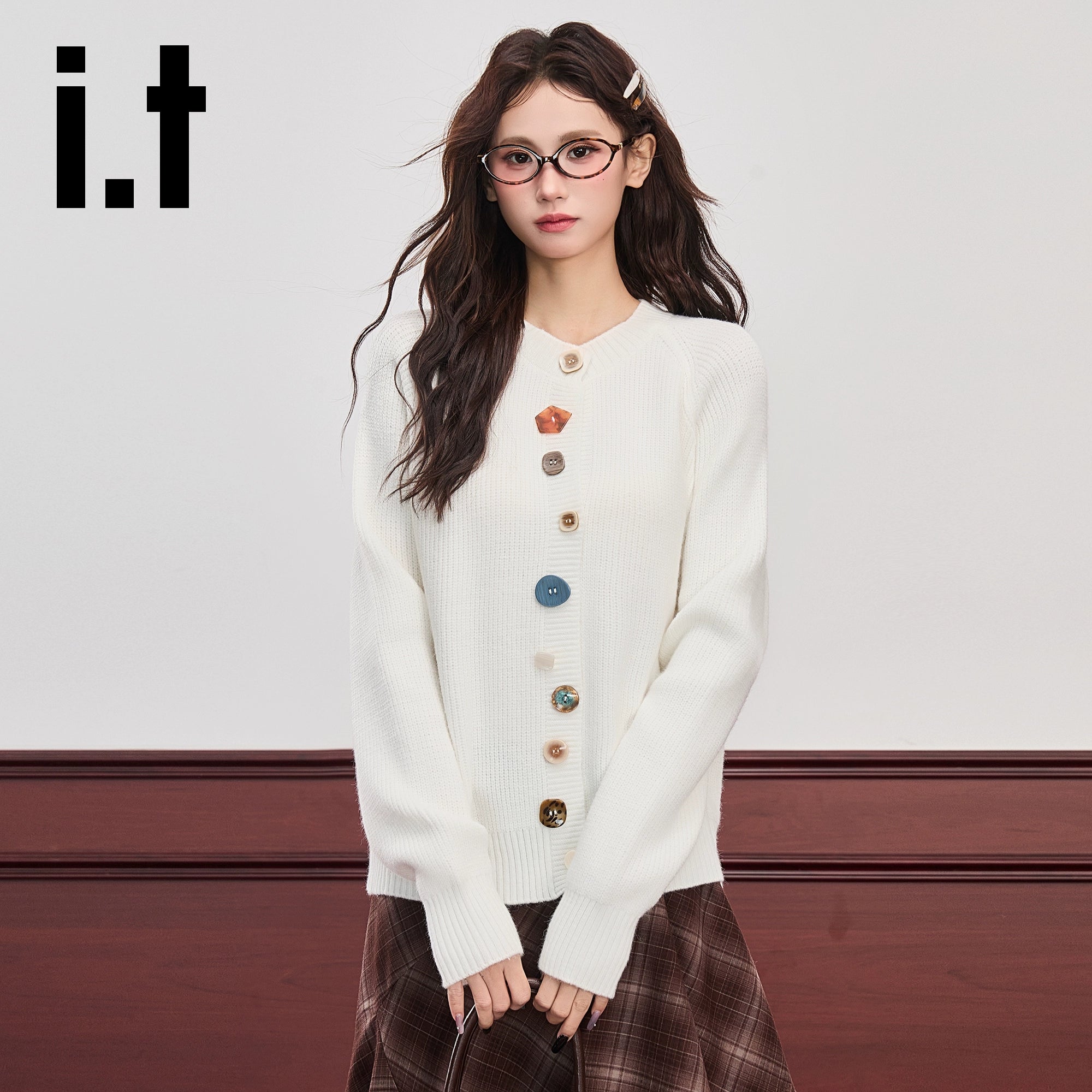 IT: CHOCOOLATE Button-down Knitted Cardigan