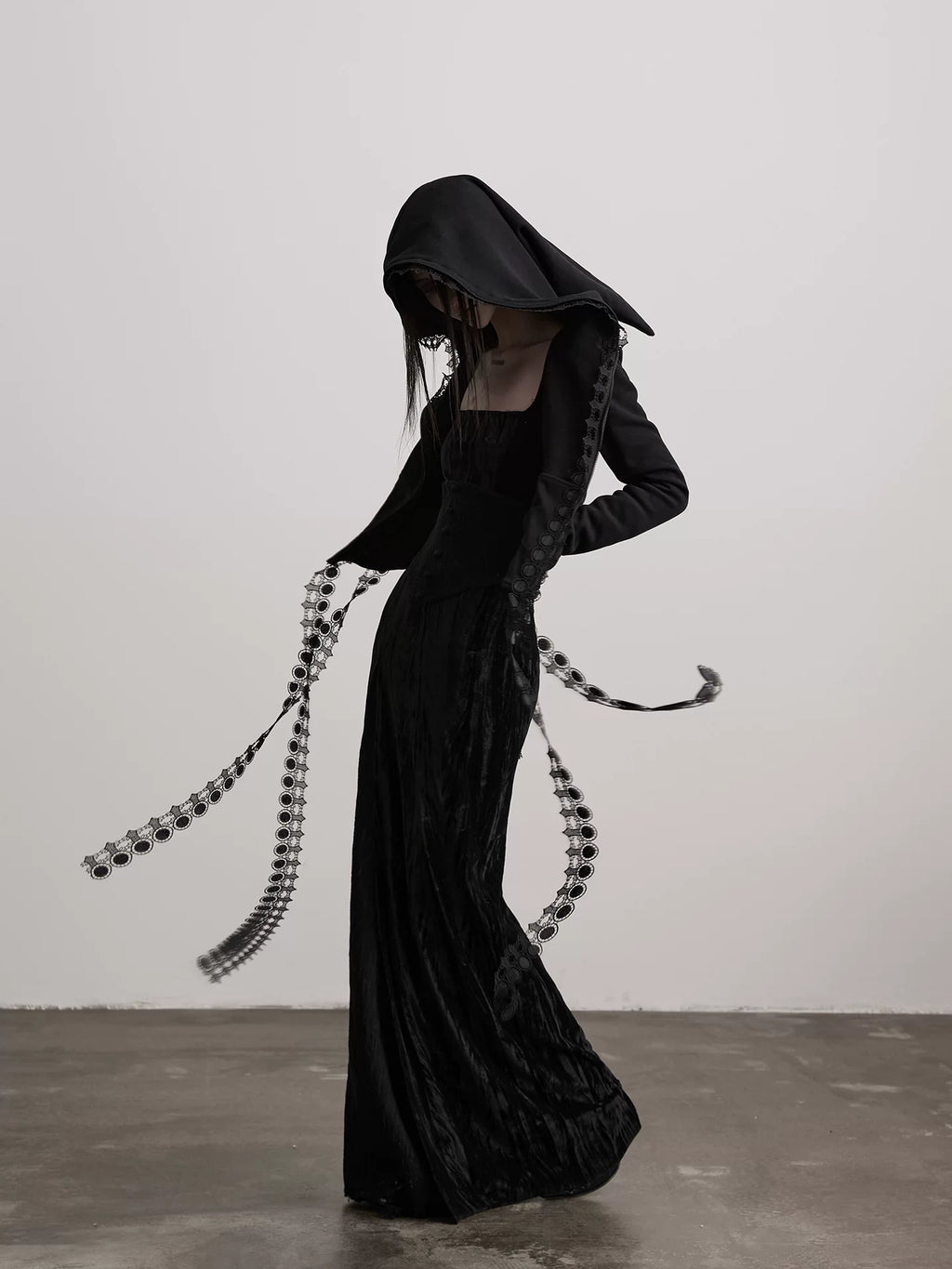 INDULGE Streamer Zipper Fleece Hooded Slim Jacket