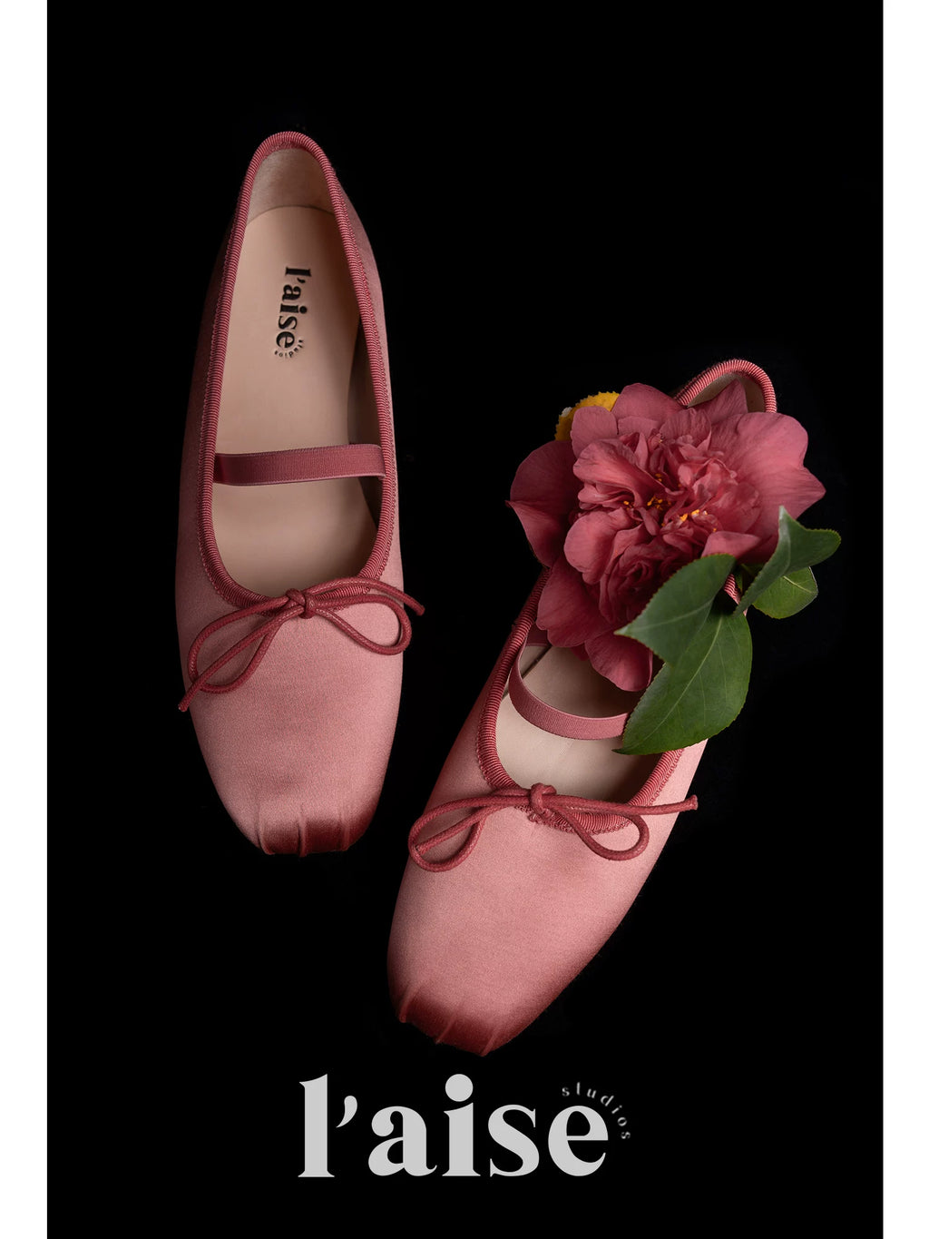 L'aise Silk Pleated Shoes