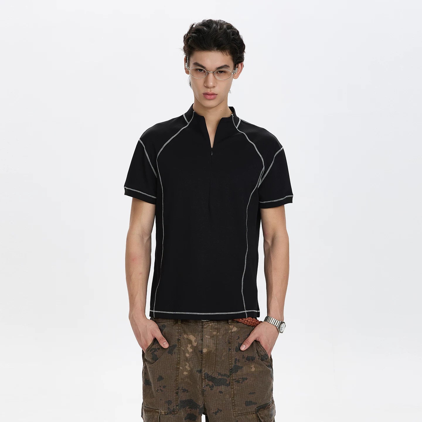 A PUEE Open Line Half Zipper Front Shoulder Tee
