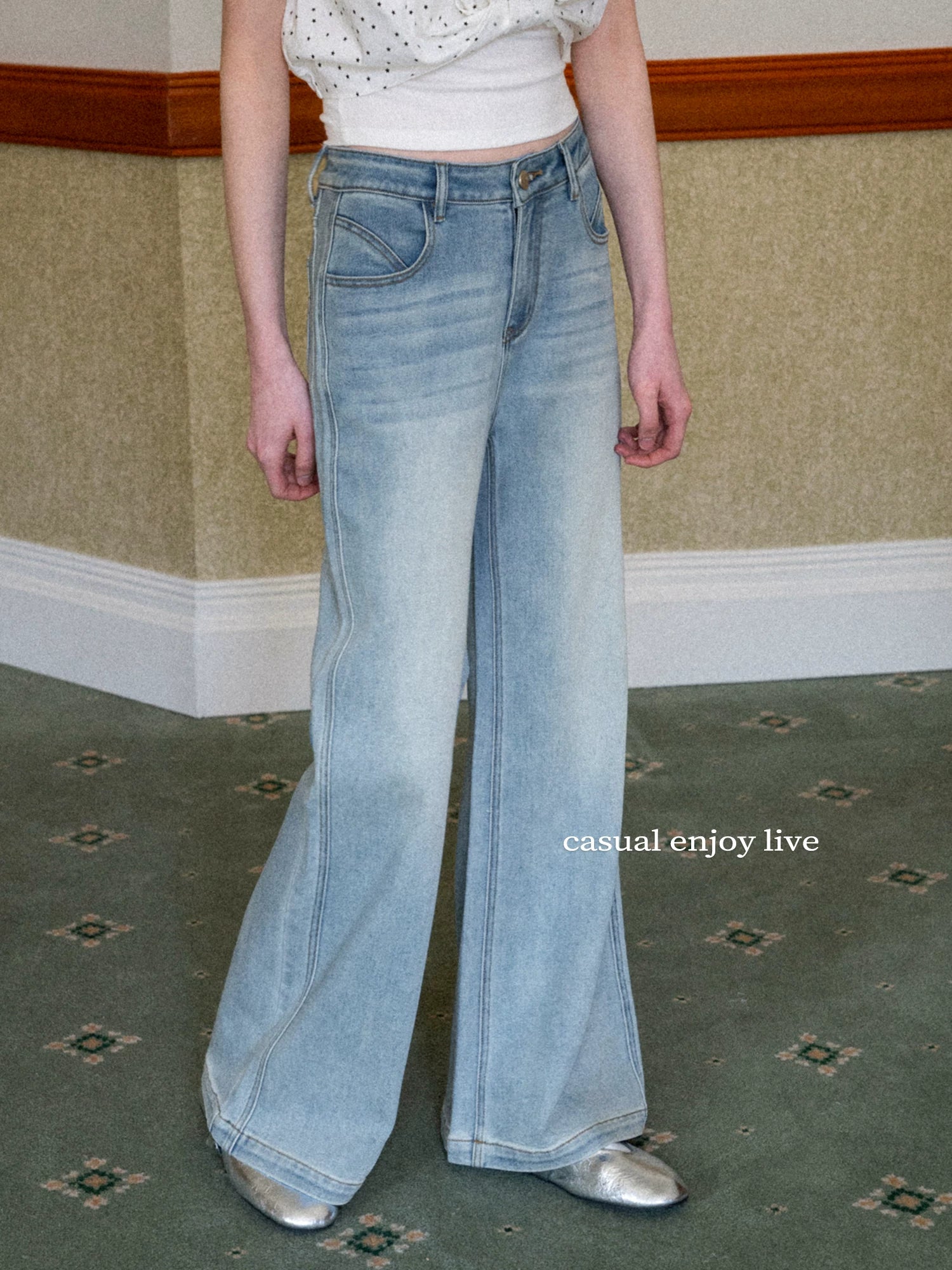 EGGKA Vintage Versatile Low-rise Straight Jeans