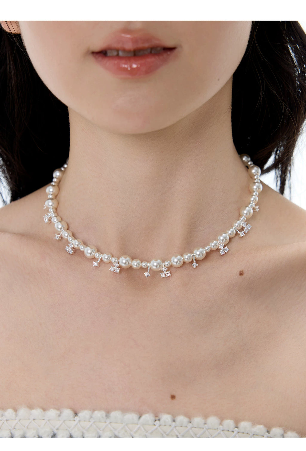 NO SOLUTION Silver Pearl Necklace Stacked with Light Luxury Collarbone Chain