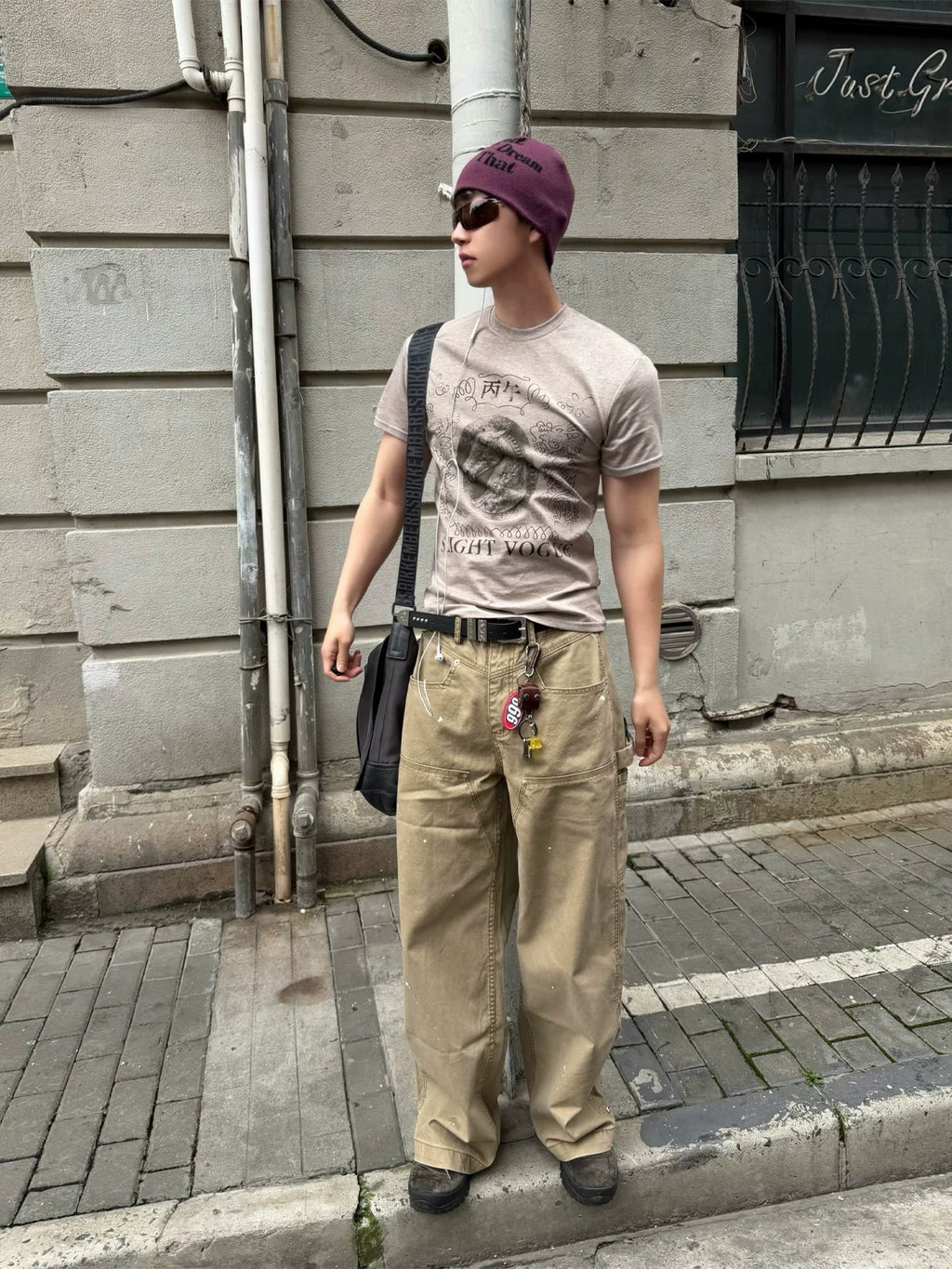 Slight Vogue Breathable Front Shoulder Crew Neck Tee