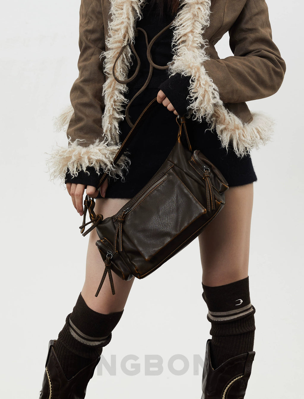 BINGBONG Soft Leather Recreational Locomotive Babes Do Old Armpit Bag