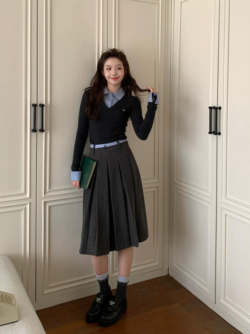 Even Academy Delicate Fake Two Knitted Sweater