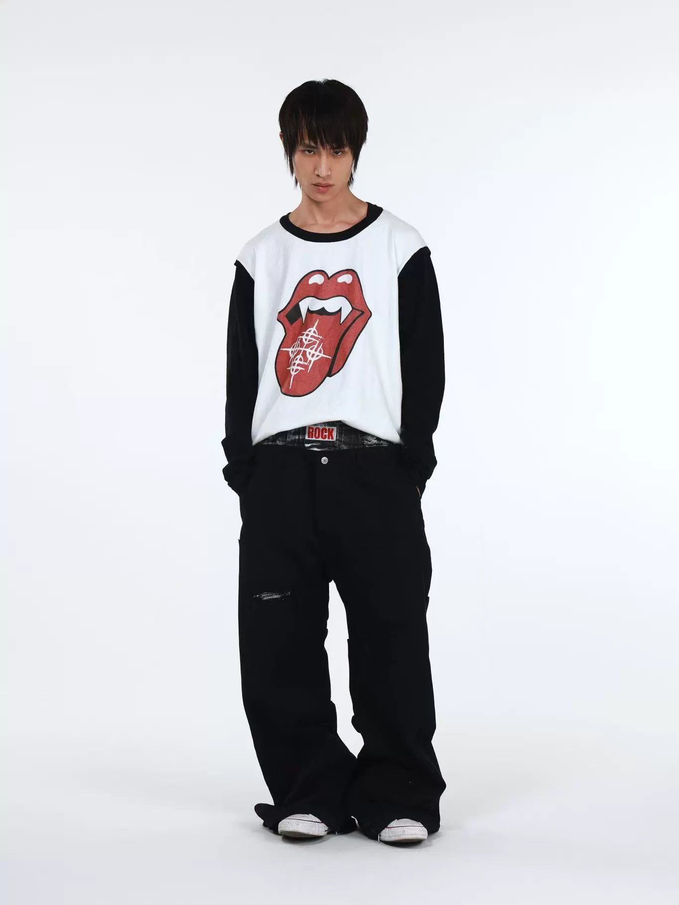 DETW Fun Spoof Tongue Contrasting Knitted Sweater