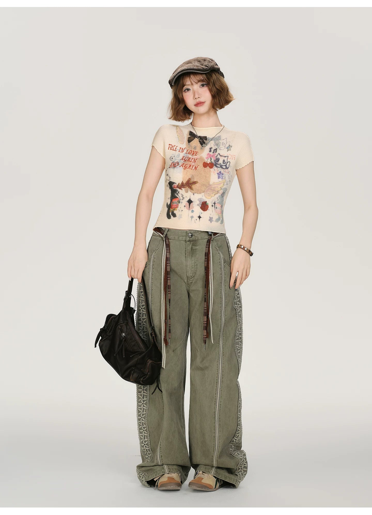 Girlyhalo Vintage Short Slim Fit Tee