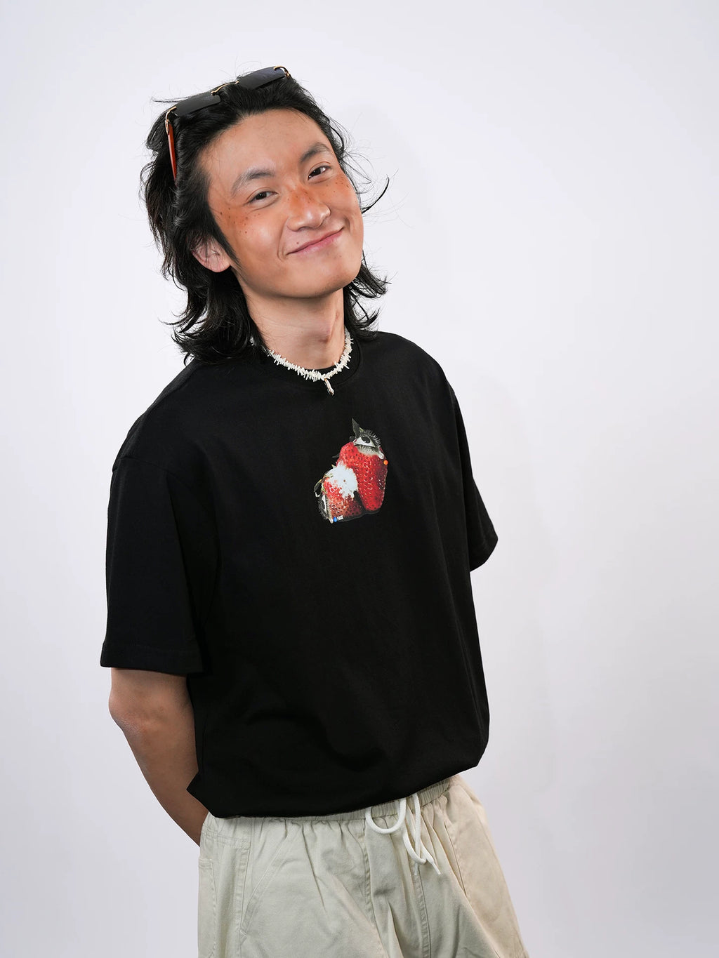 O3PARK Strawberry Print Knitted Tee