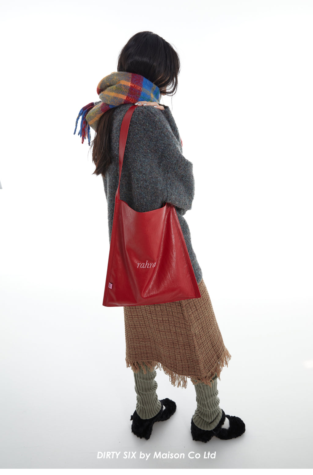 DirtySix "rahrah!" contrasting embroidery large-capacity soft leather tote bag