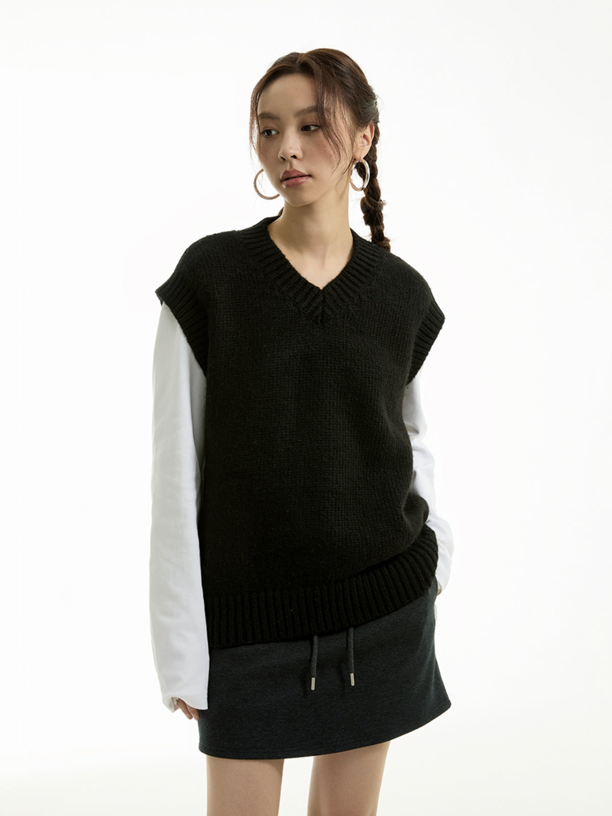 FUNKYFUN  Needle Sleeve Head V Neck Knitting Sweater Vest
