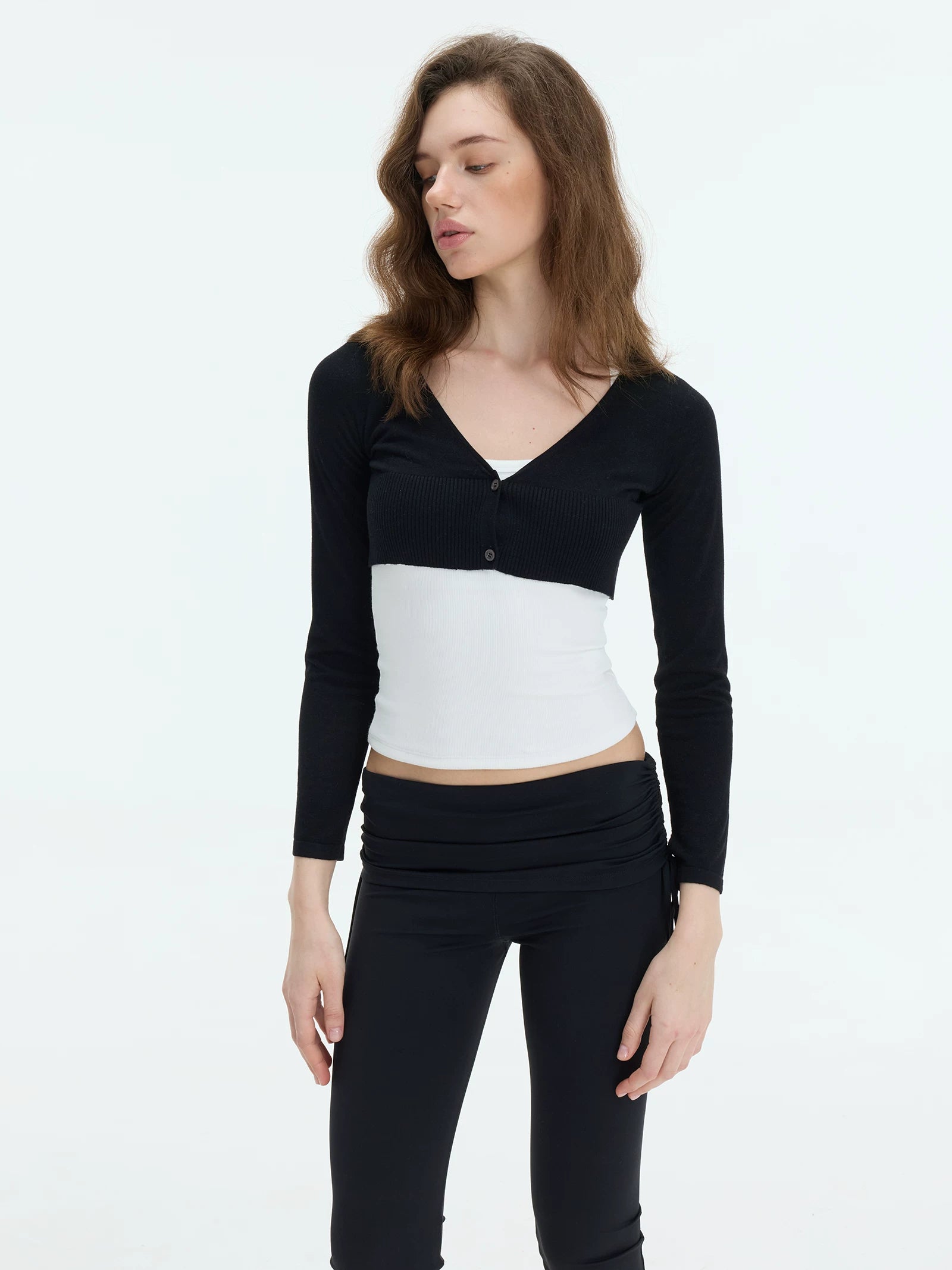 Veryrareme Short V-Neck Versatile Cardigan