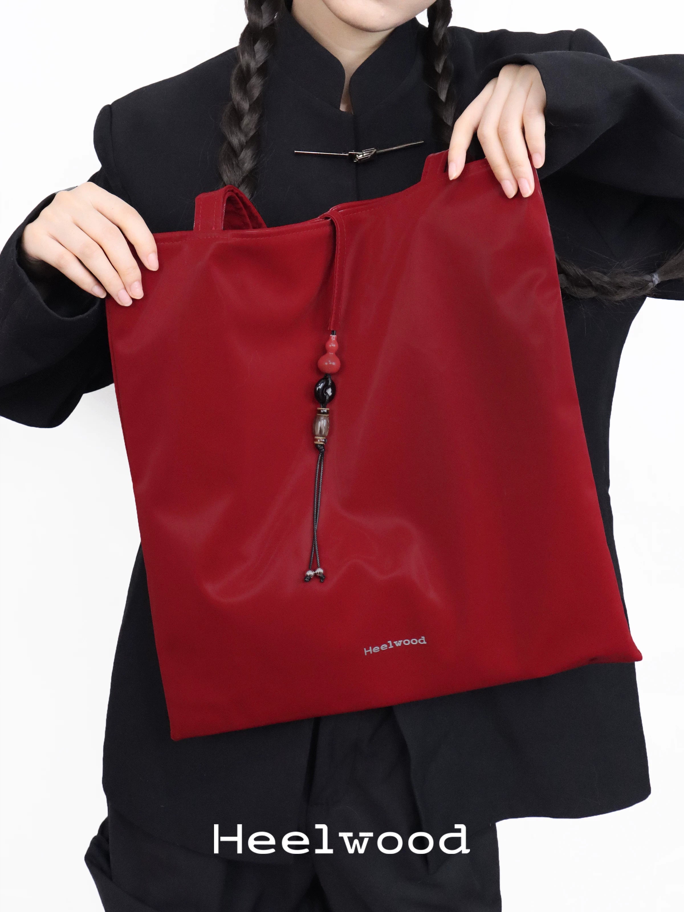 Heelwood Pendant Large Capacity Shoulder Bag
