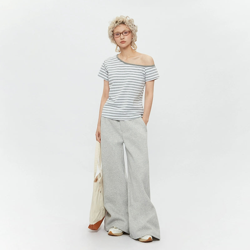 AIRHOOD Slanted Shoulder Striped Off-the-shoulder Tee