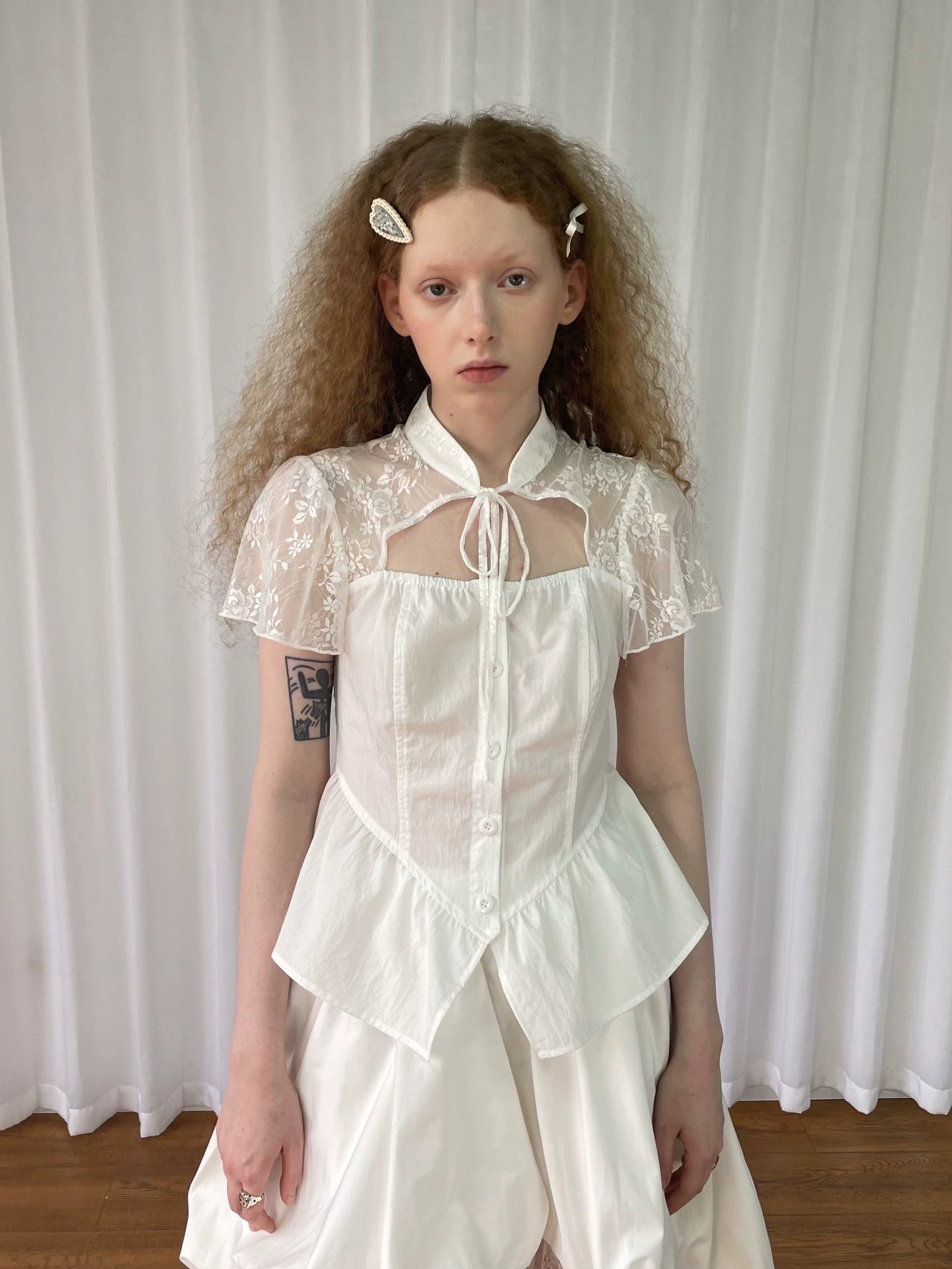 Loosesmell Jacquard Lace Stitched Short Sleeve Shirt