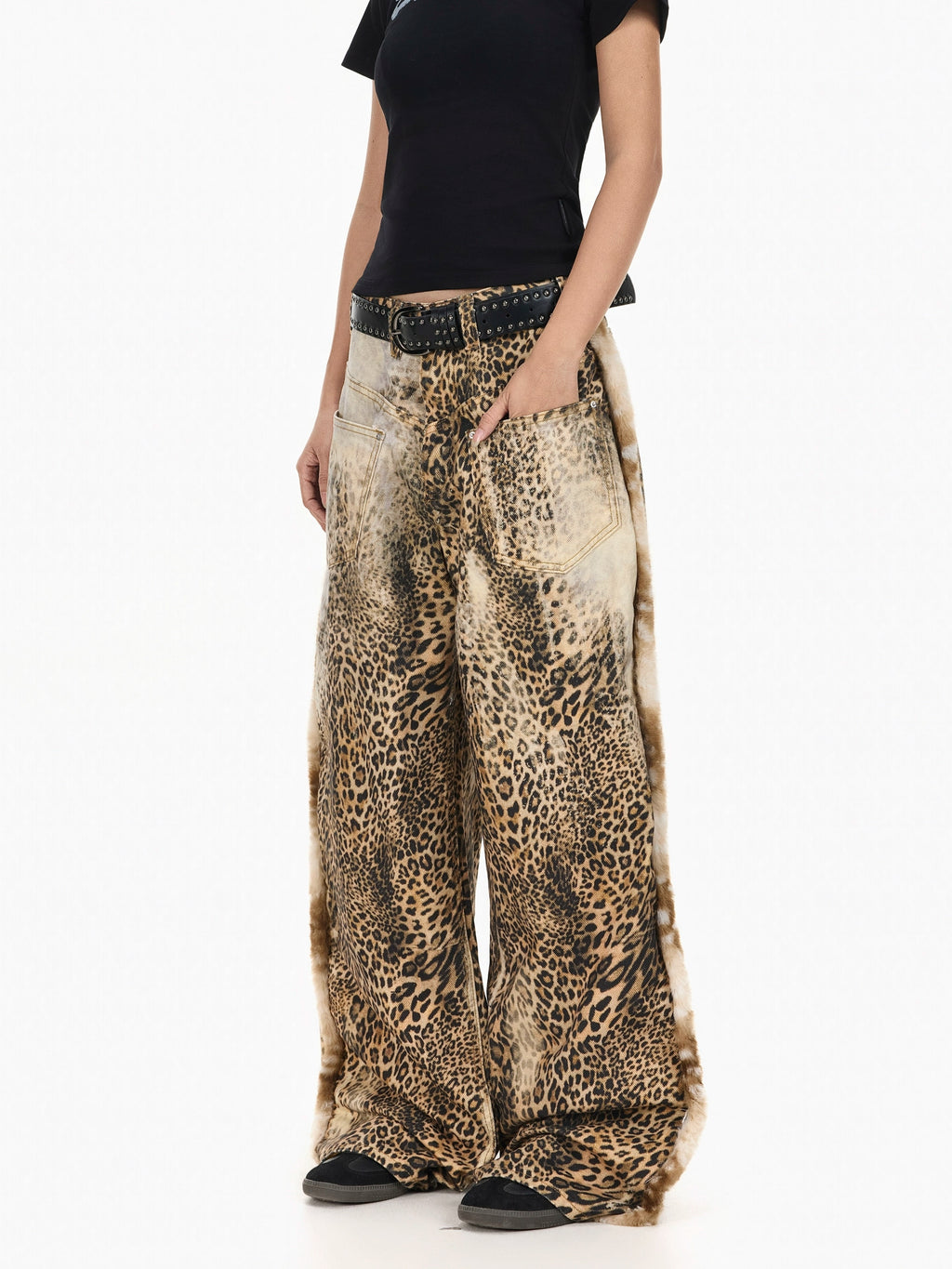 BTSG Vintage Stitched Leopard Jeans