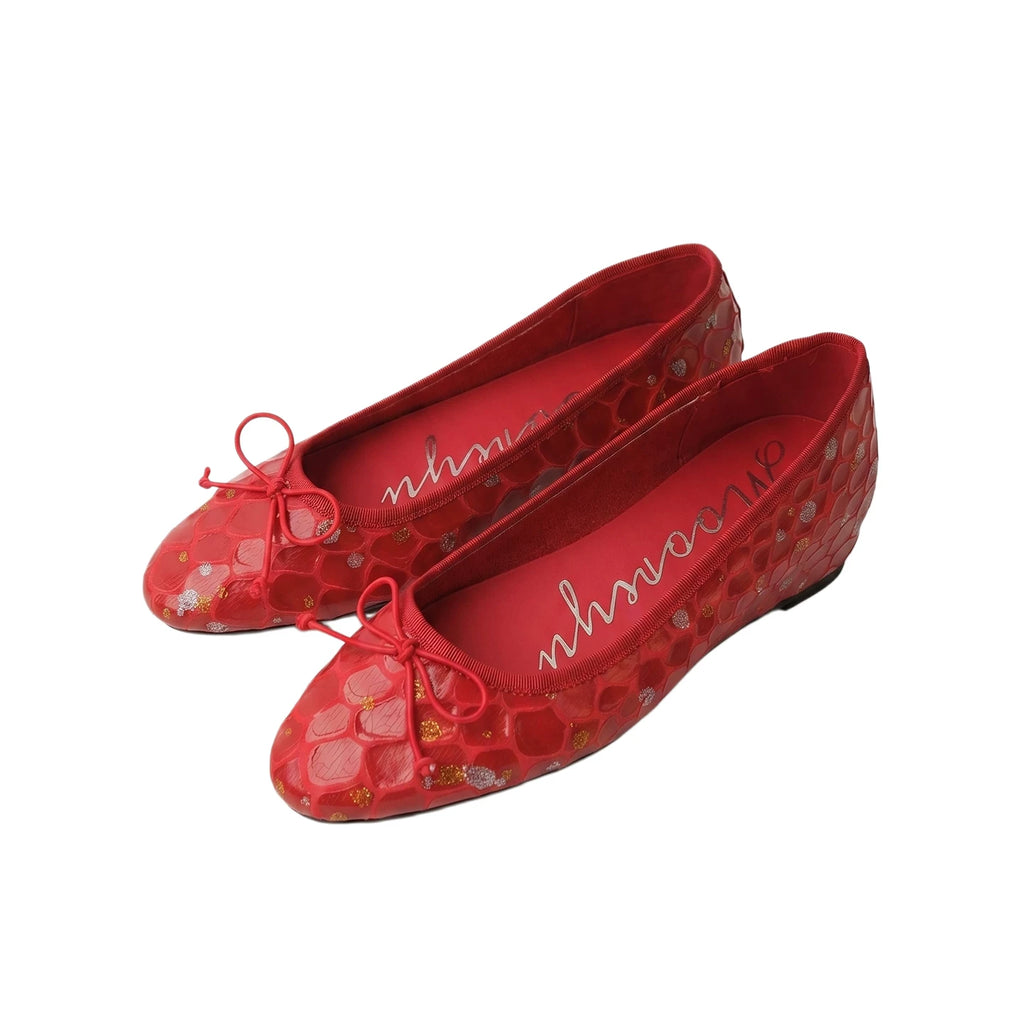 Mooreyu Bow Irregular Polka Dot Shallow Mouth Flat Shoes