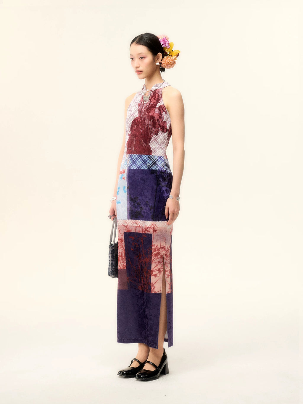 LOUMUTAKU Retro Baijiabu Neck-hanging Sleeveless Velvet Cheongsam